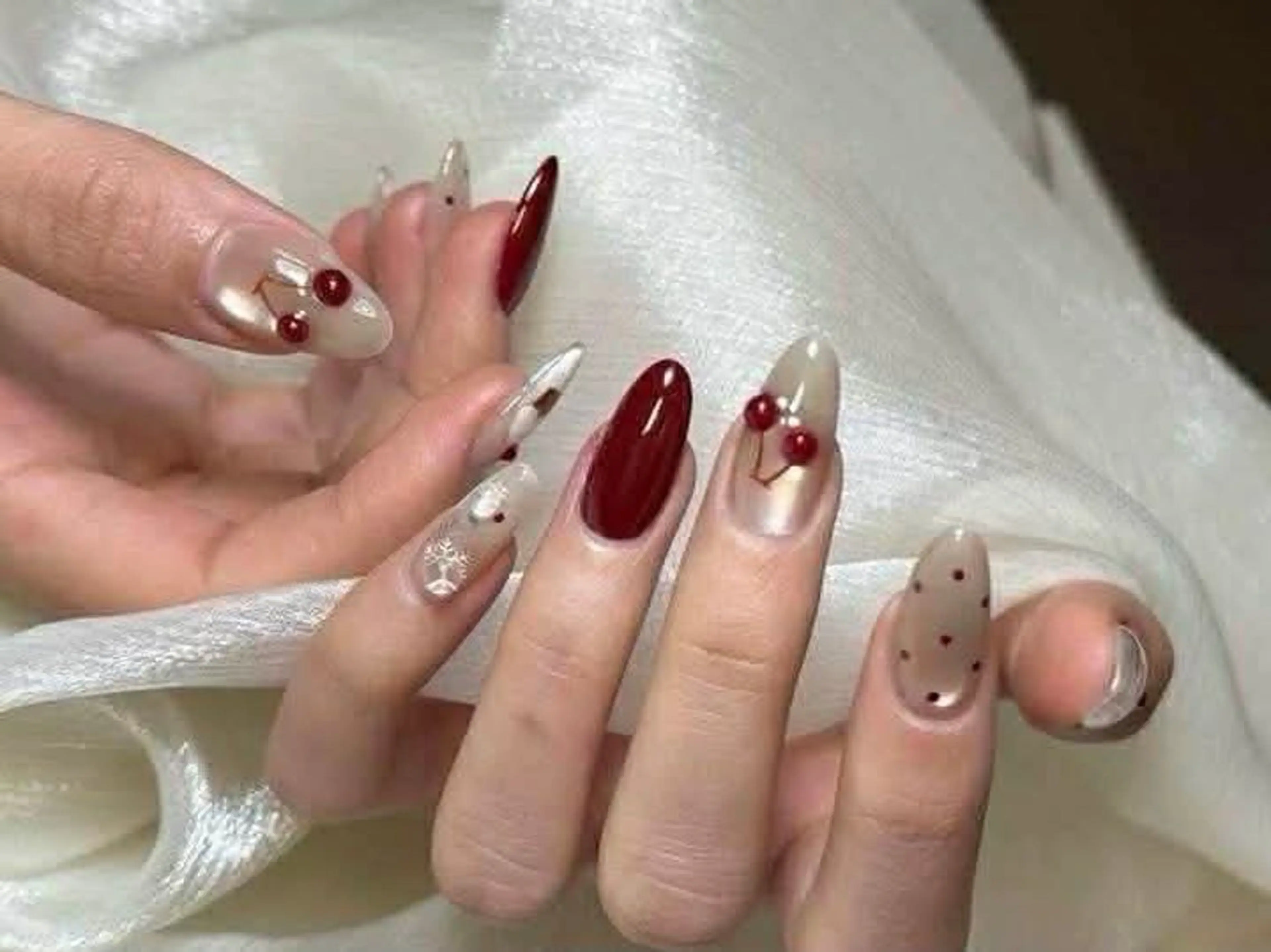 ネイル ハンドネイル hue nail1のネイルデザイン