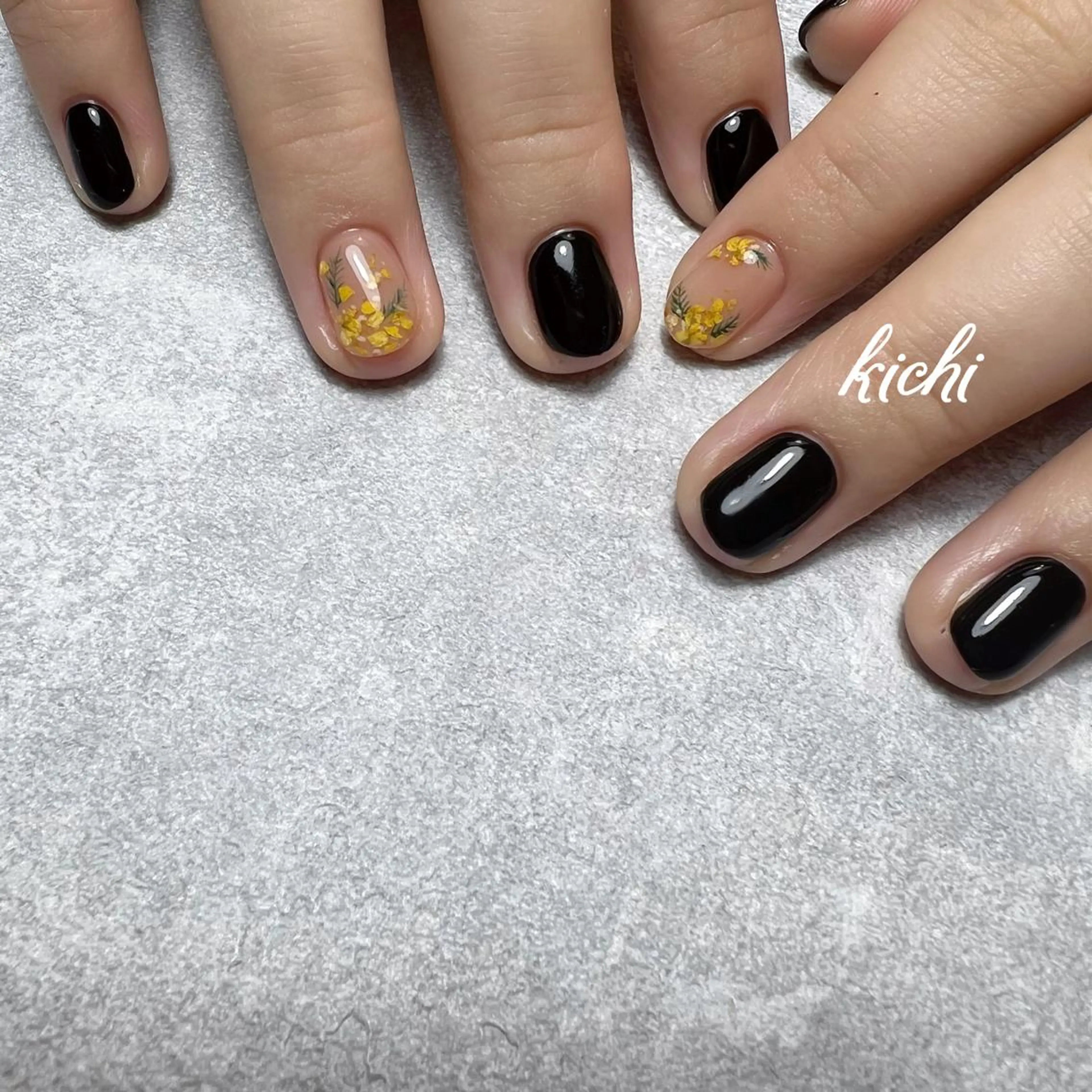 ネイル kichi･: *のネイルデザイン