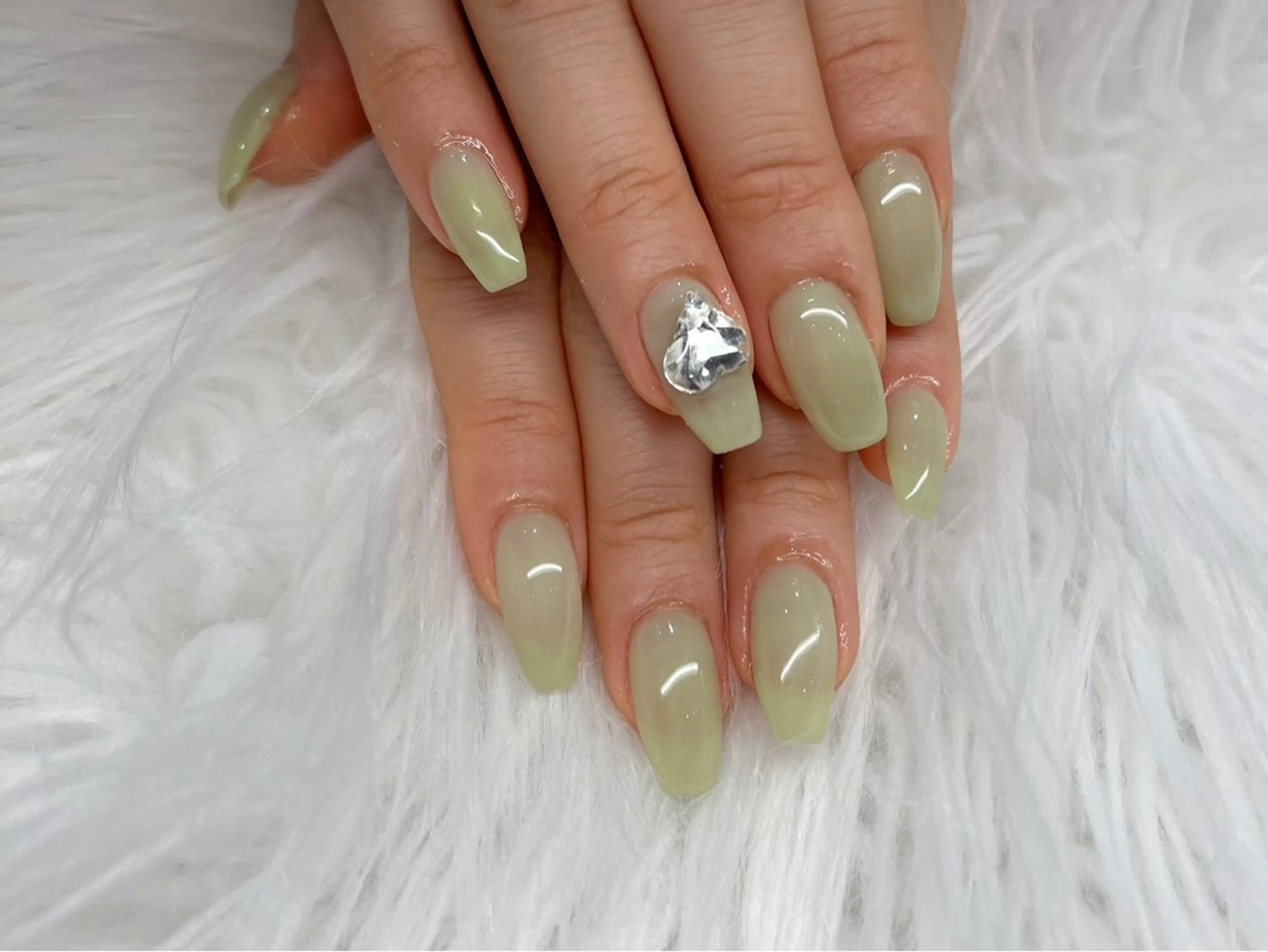 ネイル オーロラネイル フレンチネイル ガラスフレンチ ロングネイル マグネットネイル ハンドネイル XIMINANAIL SALON堀江店のネイルデザイン