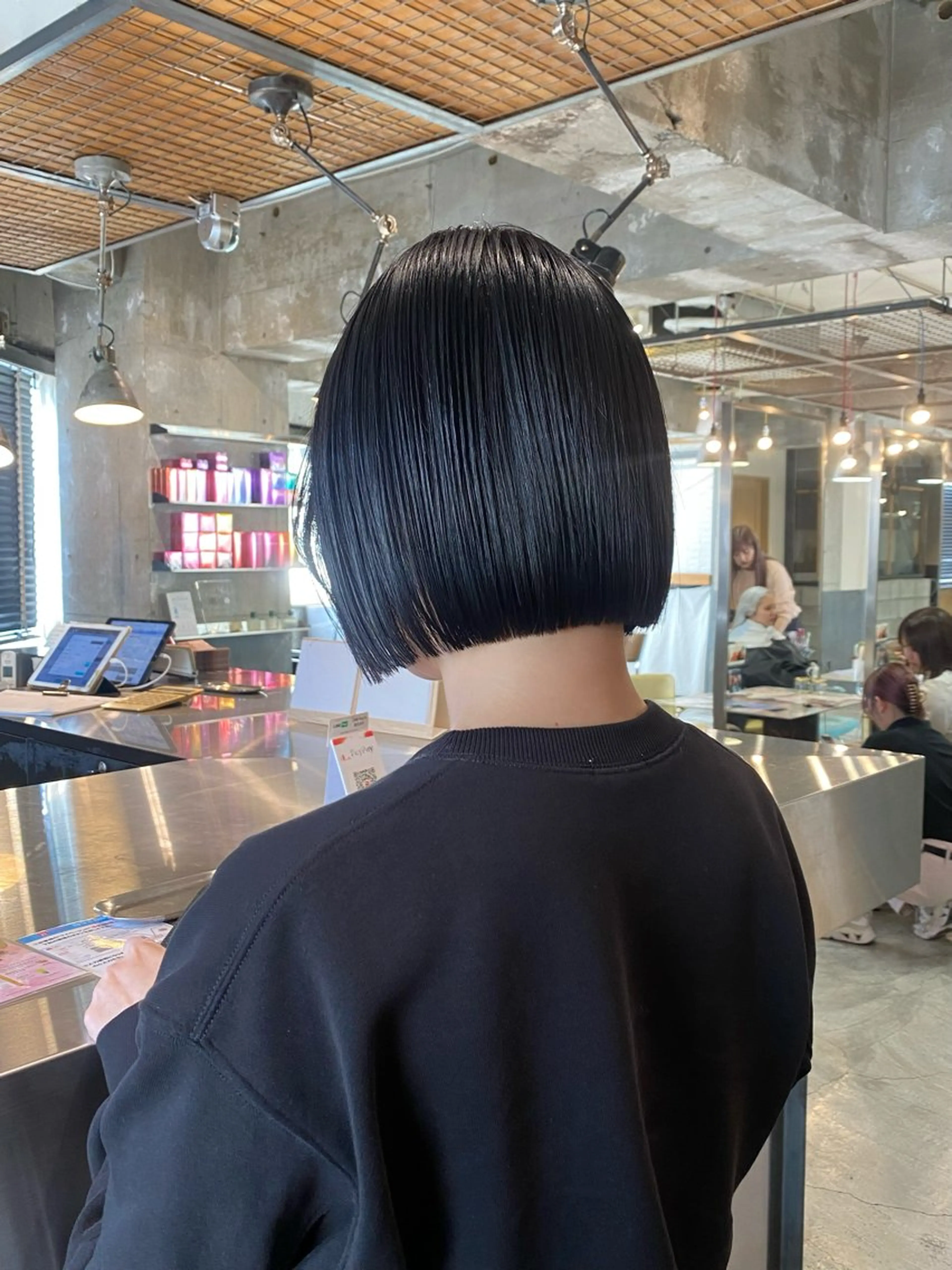 ショート ボブ カット keen 立川のヘアスタイル