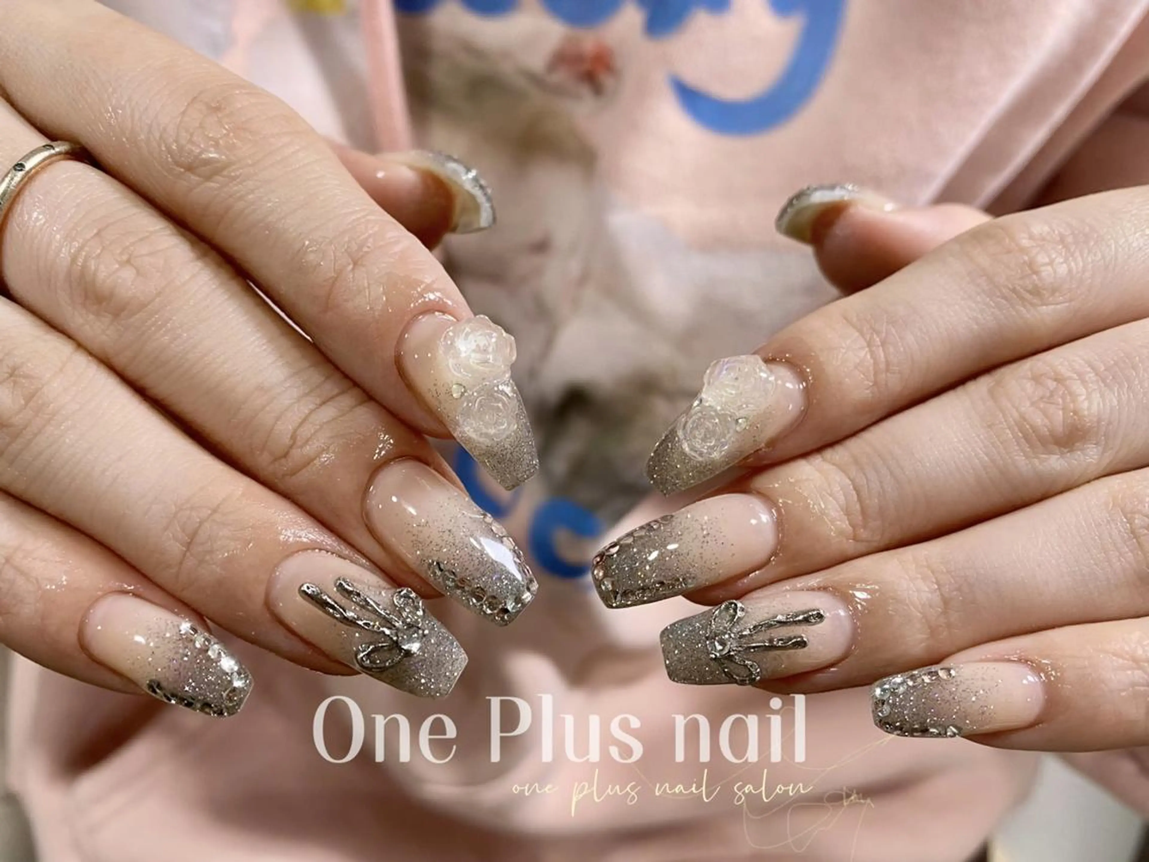 ネイル ガーリー ハート キラキラネイル 韓国ネイル ロングネイル ハンドネイル One plus あやのネイルデザイン