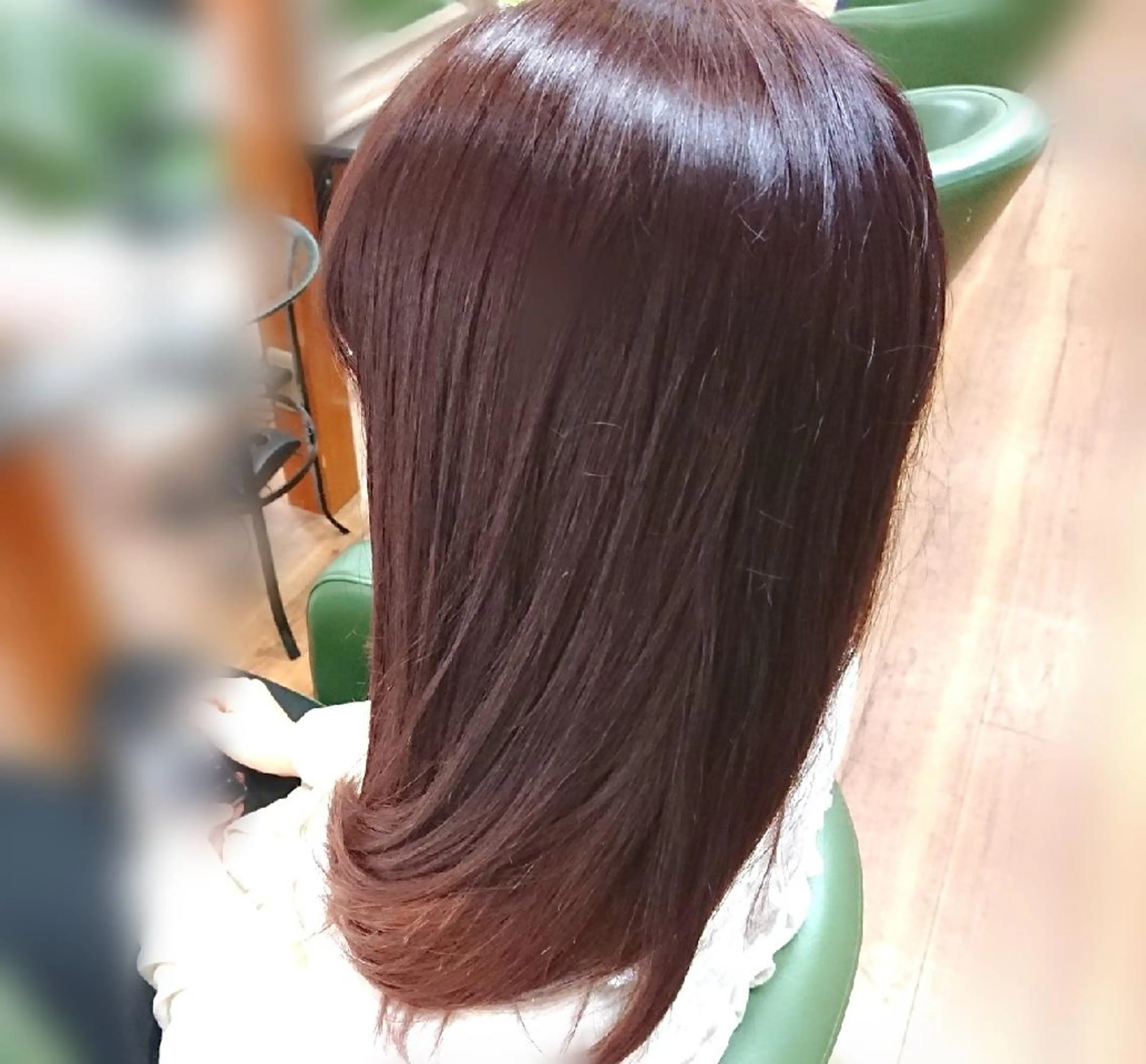 セミロング カット ヘアカラー トリートメント 渡辺 康行のヘアスタイル