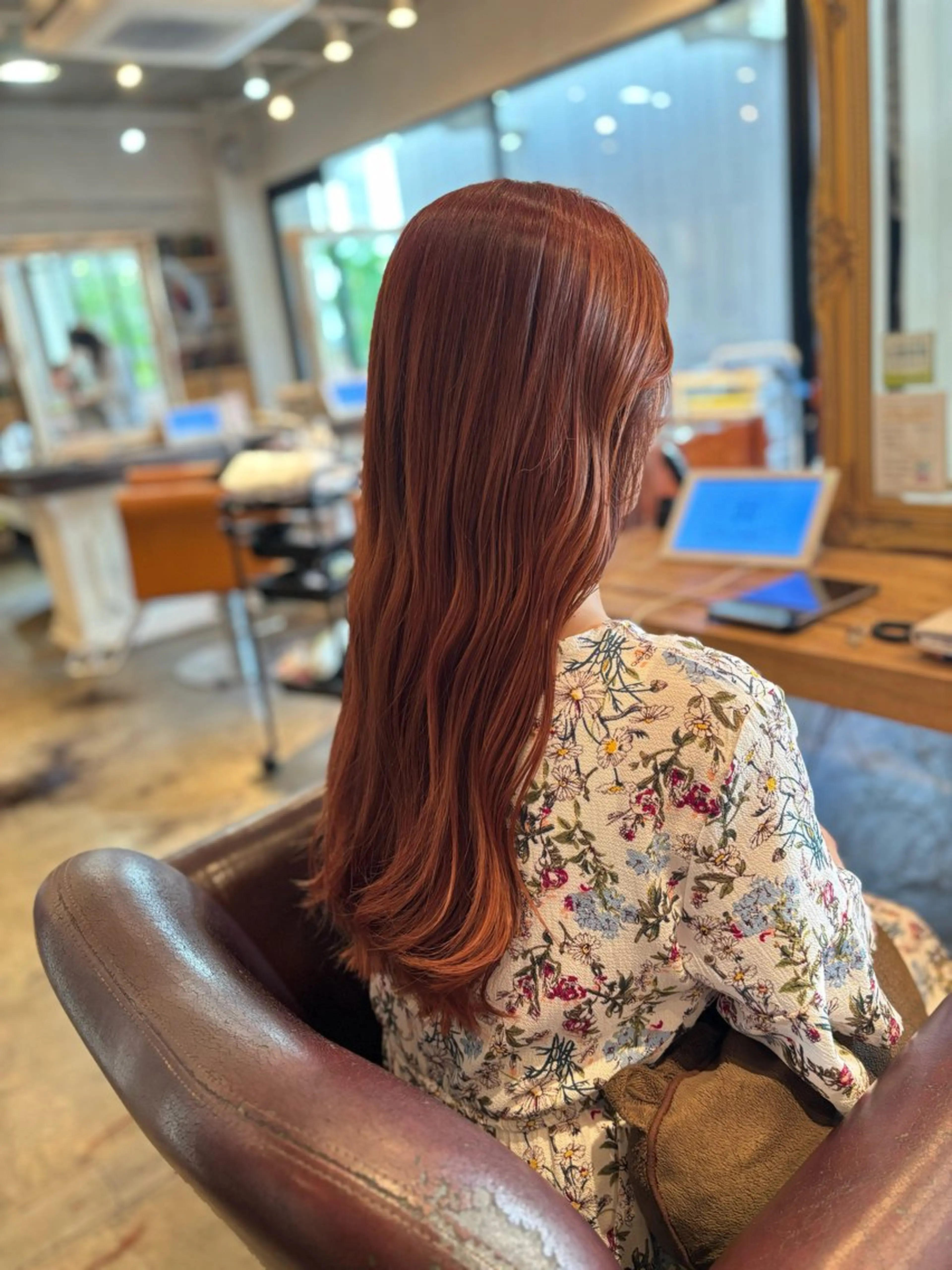ロング カラー オレンジ ピンクカラー 髪質改善カラー ベージュ🤎YUMEのヘアスタイル