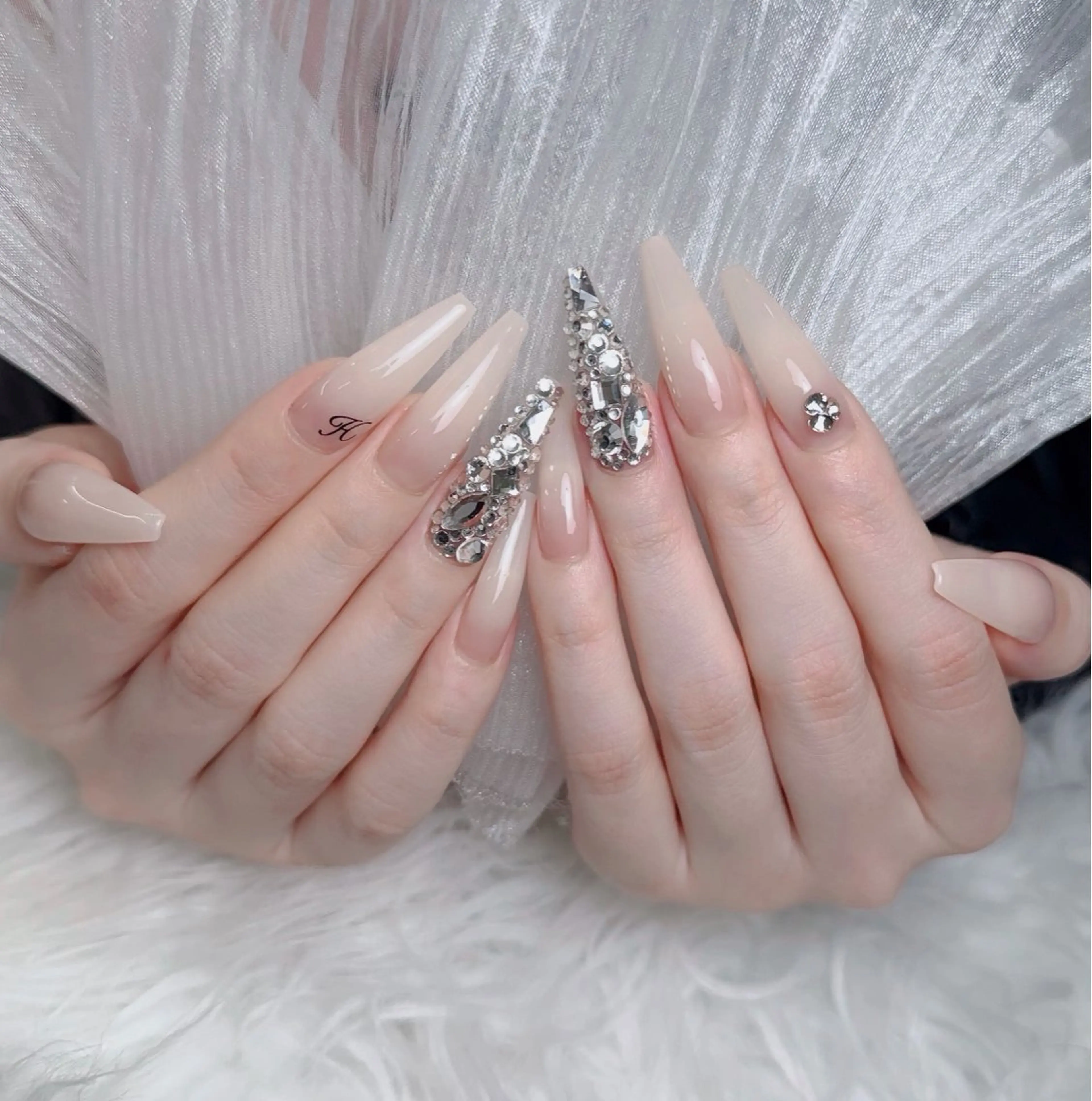 ネイル アートネイル フレンチネイル ジェルネイル 韓国ネイル マグネットネイル ハンドネイル Lenie Nail Okuboのネイルデザイン