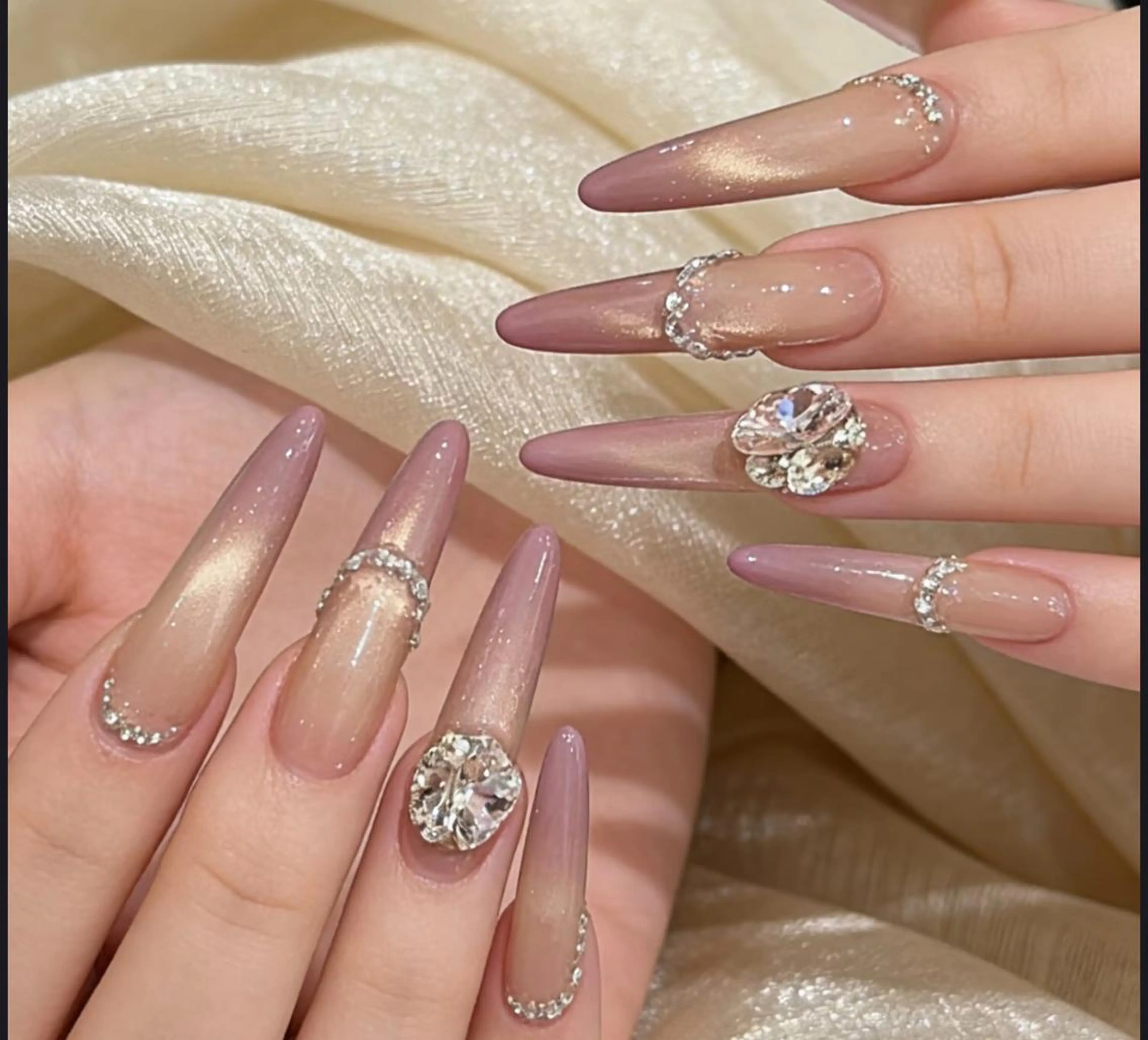 ネイル ハンドネイル 🎀 NaNa_nailのネイルデザイン