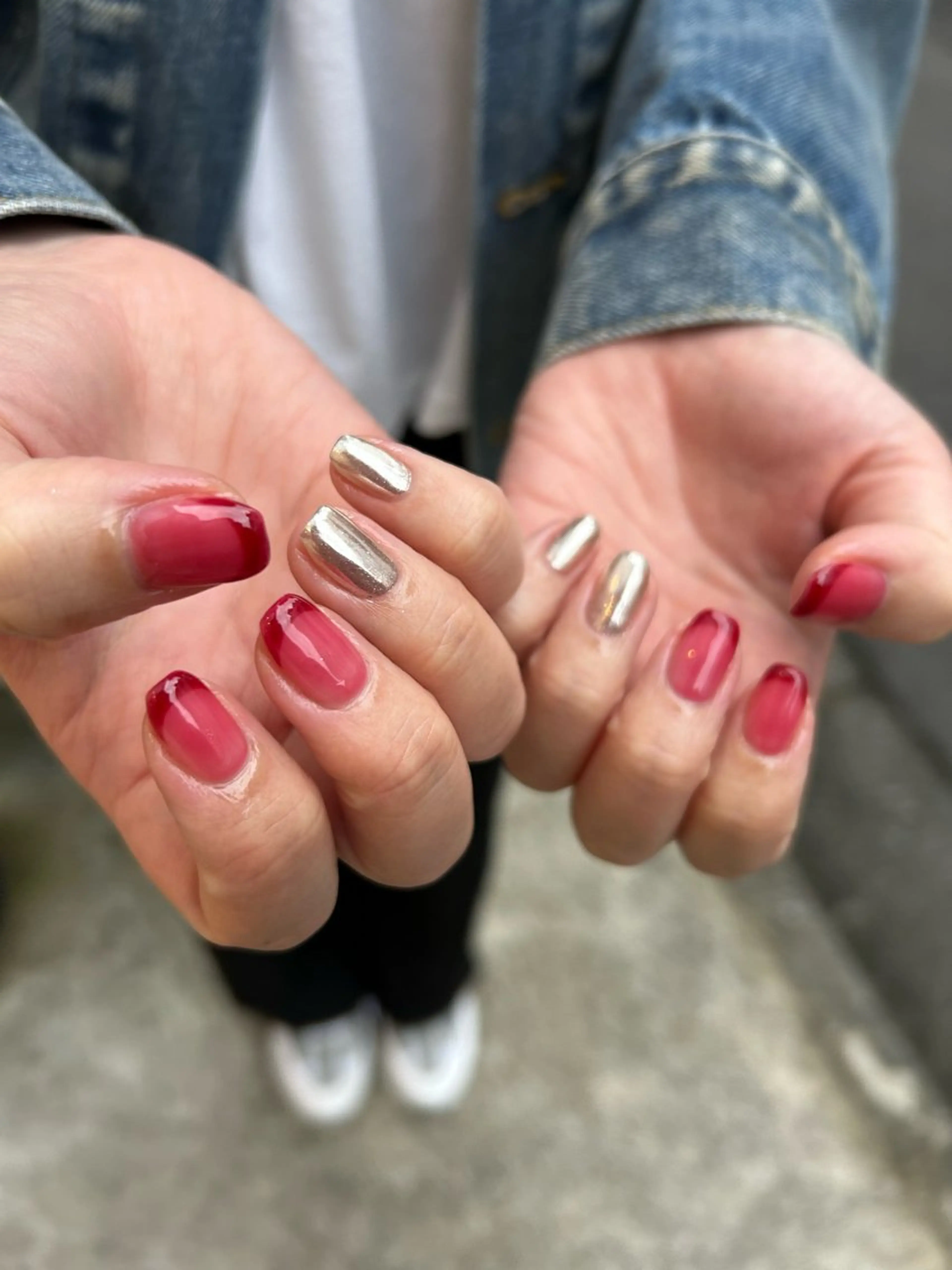 ネイル フレンチネイル ミラーネイル Yumi シンプルネイルのネイルデザイン