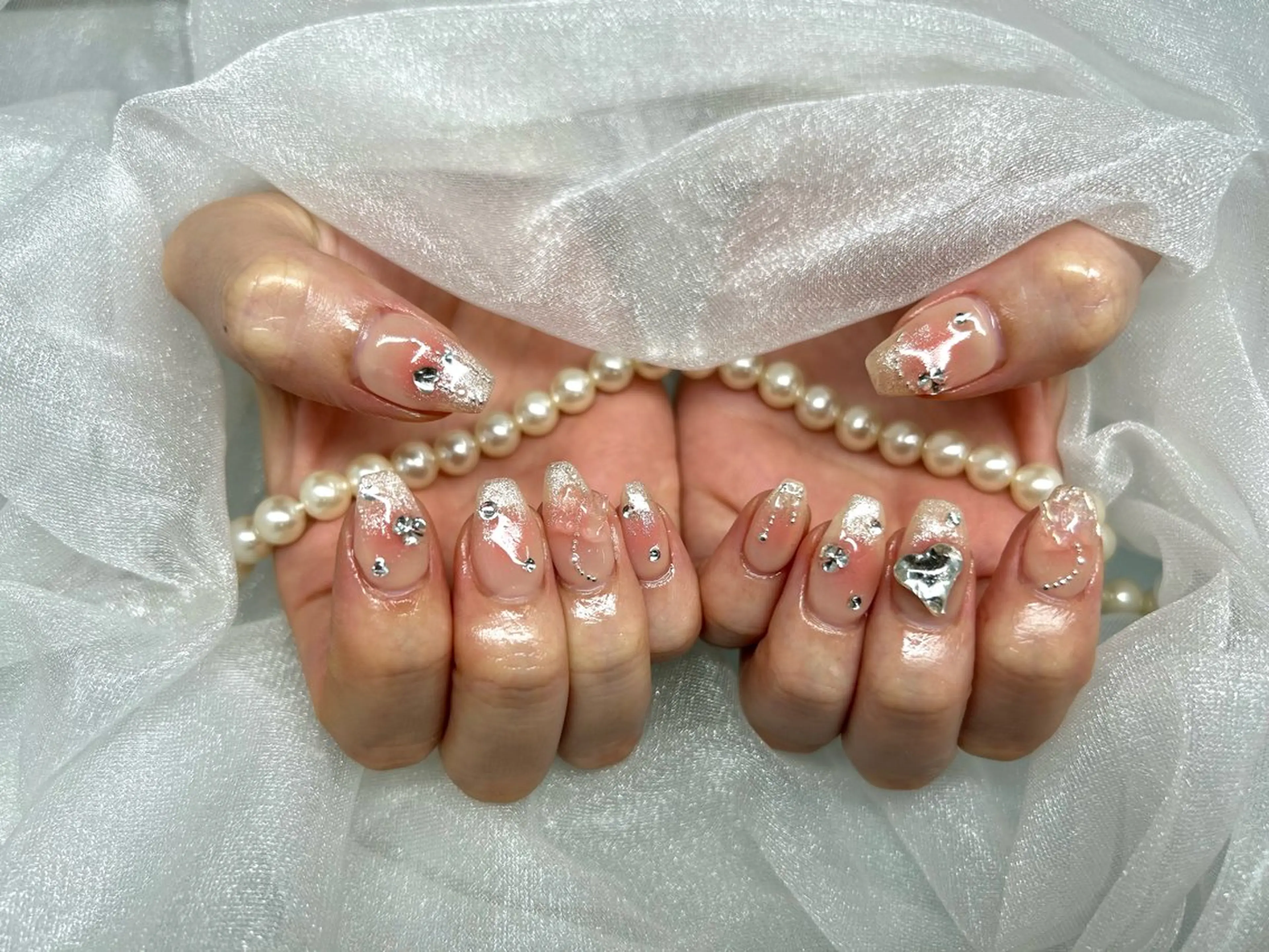 ネイル 持ち込み 加藤 楓子のネイルデザイン