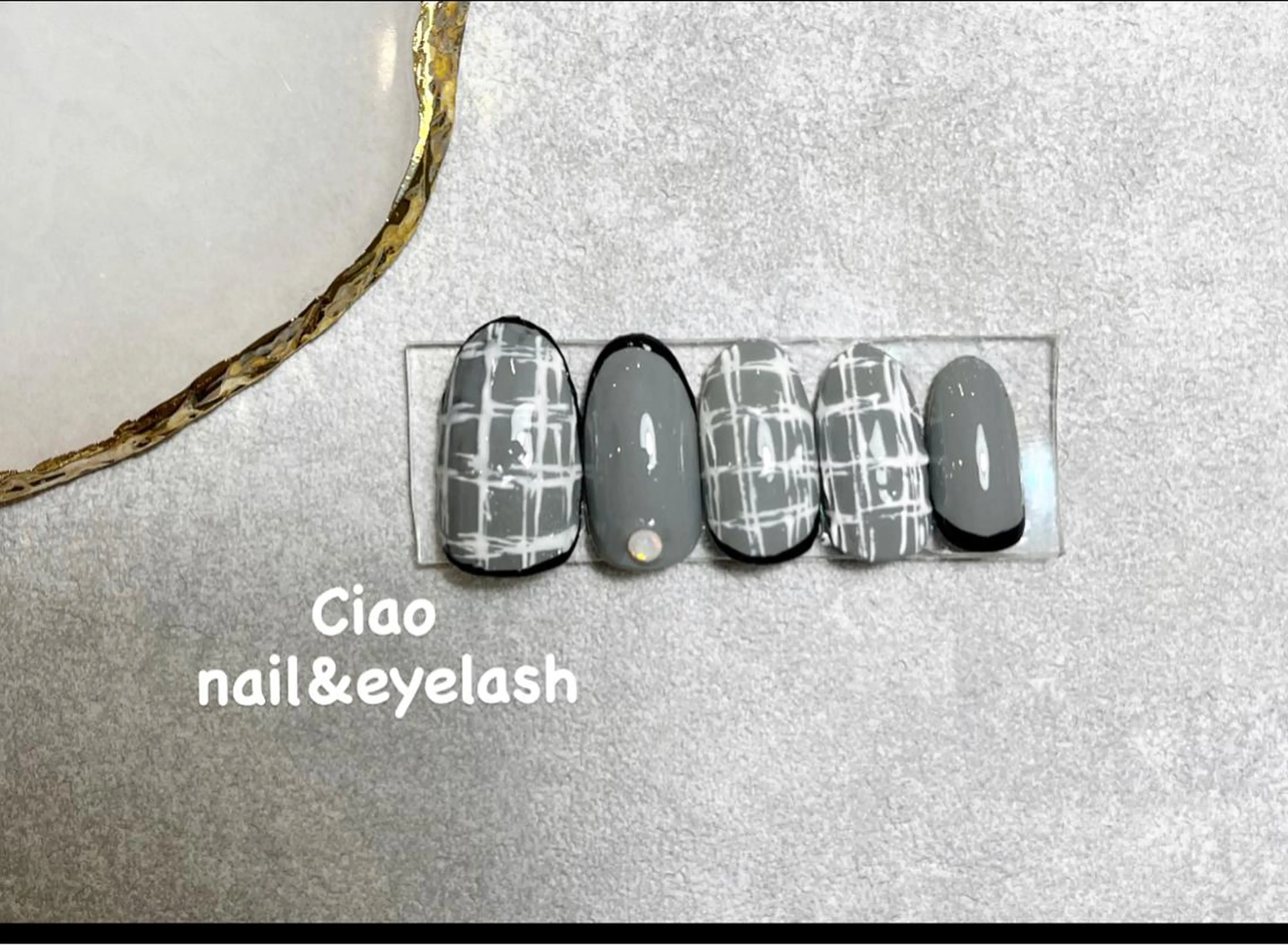 ネイル アートネイル ジェルネイル ニュアンスネイル シンプルネイル 冬ネイル #Amin nail salonのネイルデザイン