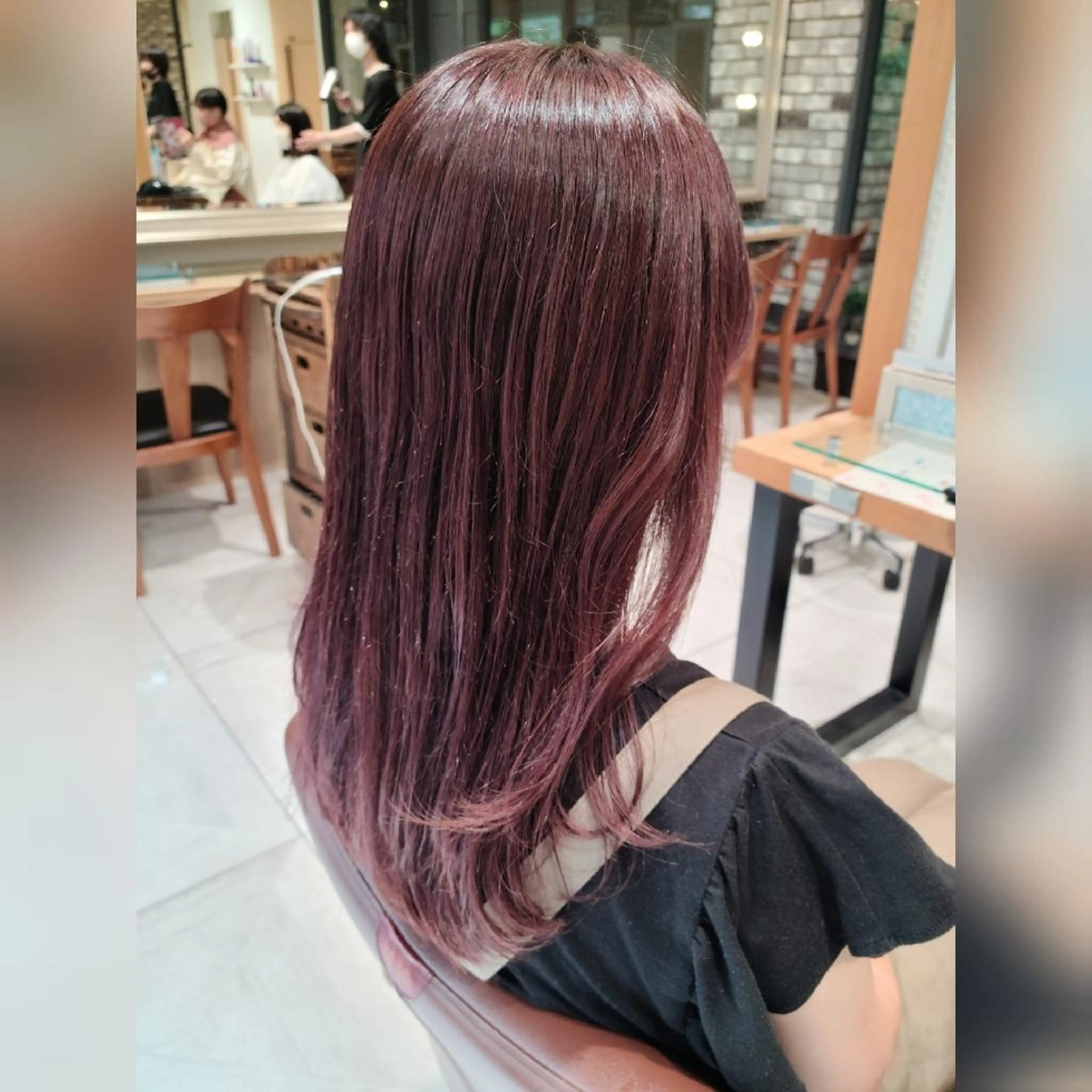 セミロング カラー 透明感カラー オレンジ ピンクカラー バイオレットカラー 田中 孝征のヘアスタイル