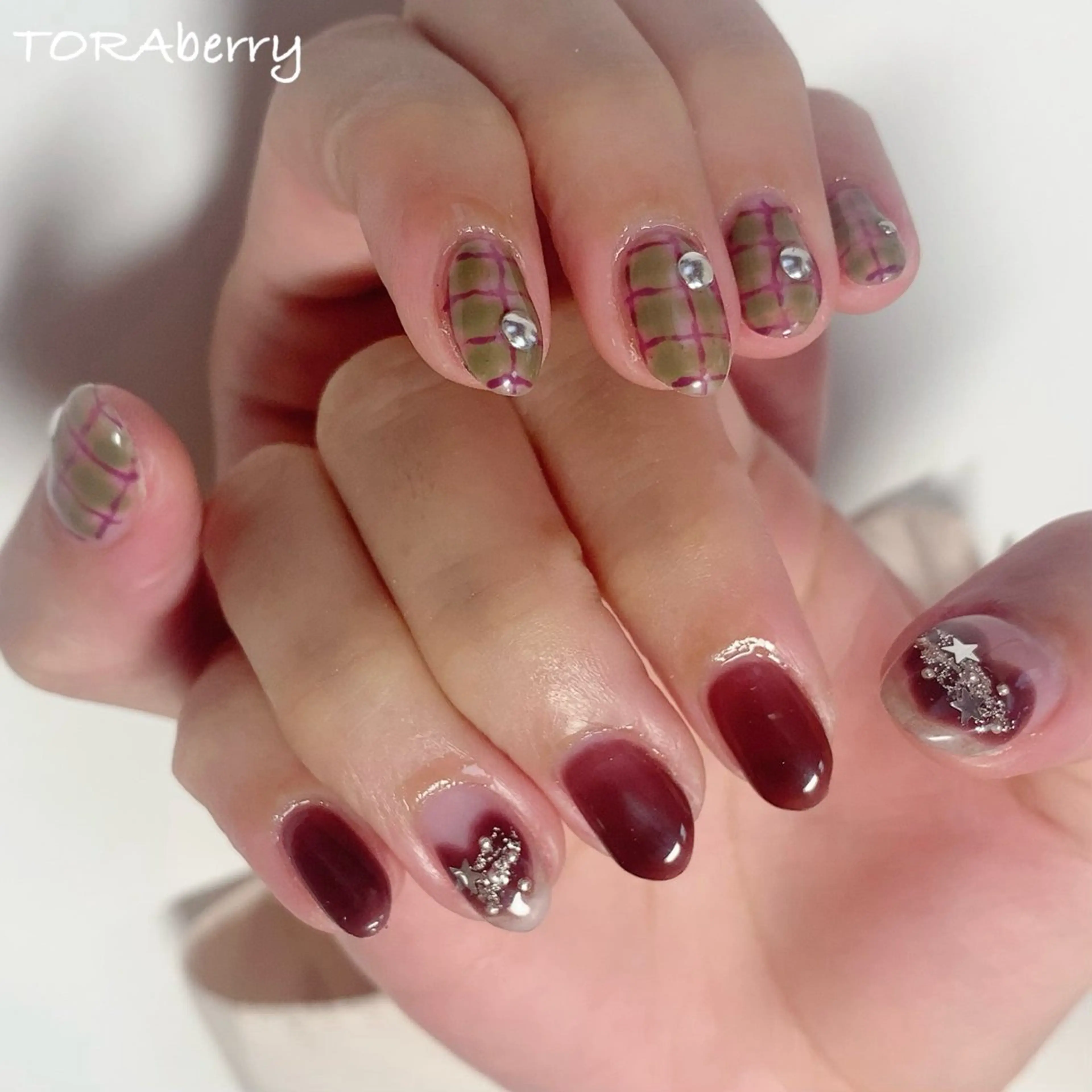 ネイル ハンドネイル ネイリスト なつみのネイルデザイン