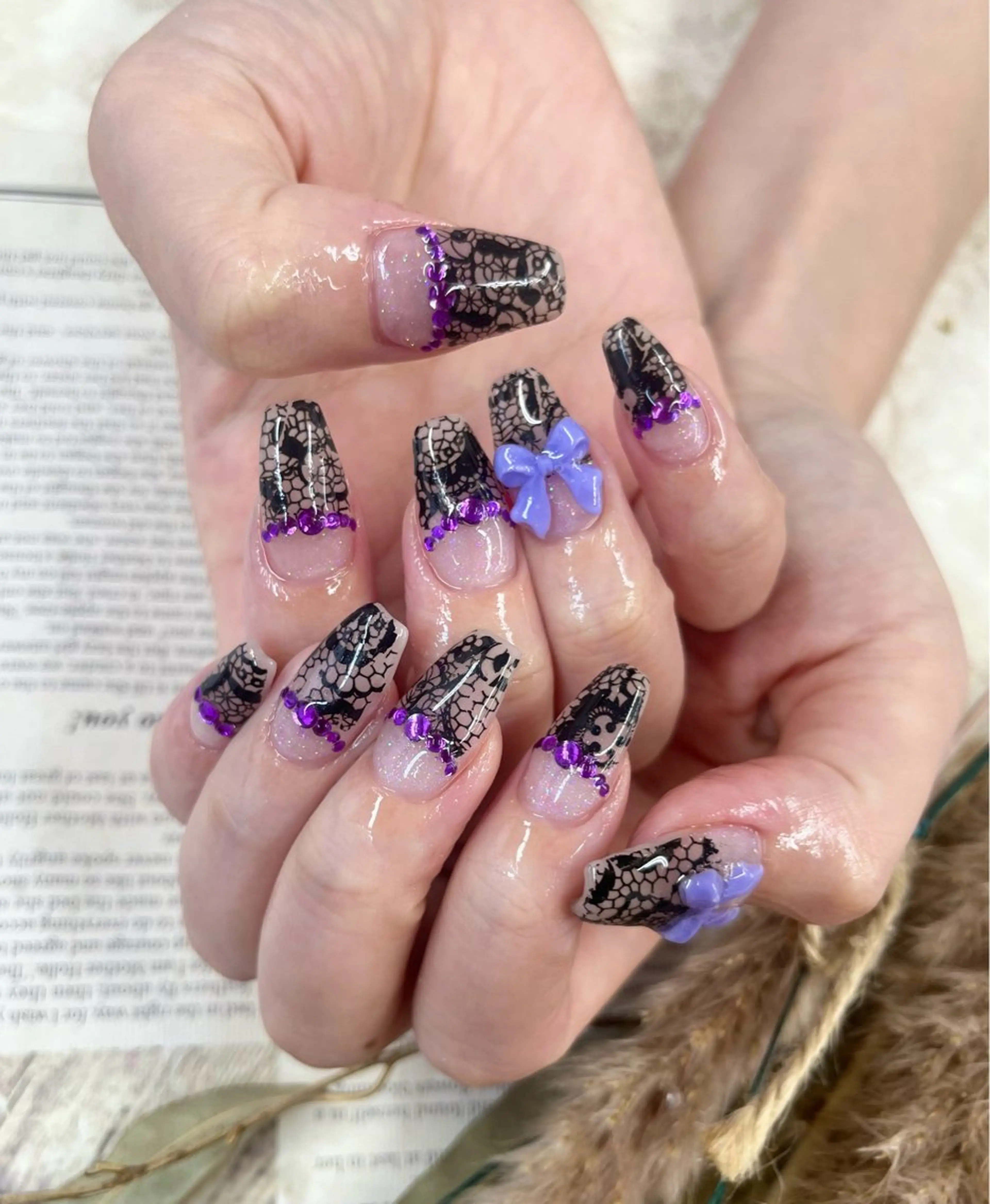 ネイル リボン ハンドネイル Basic町田本店 Suzunaのネイルデザイン