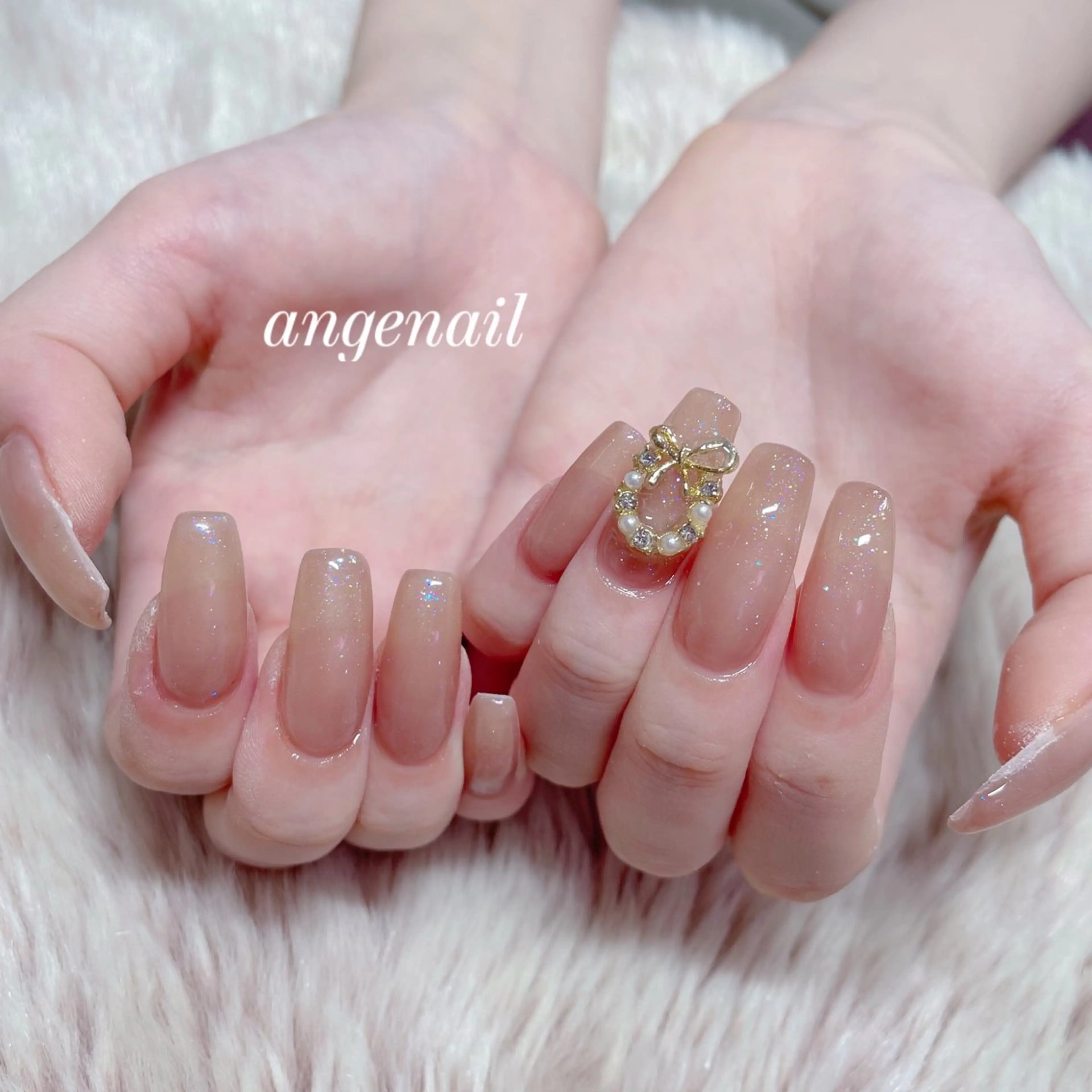 ネイル ハンドネイル オーナーネイリスト MAKIのネイルデザイン