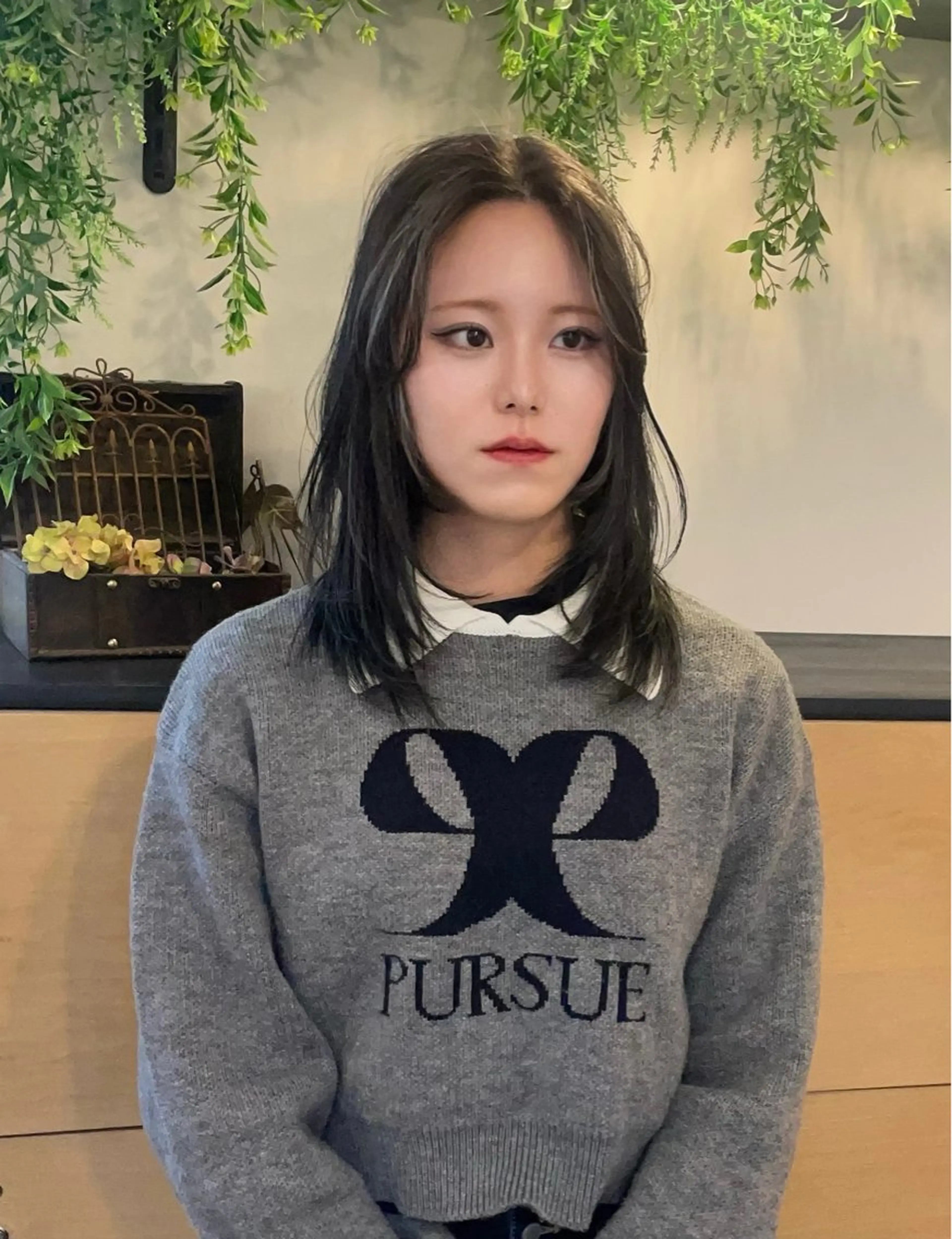 セミロング カラー ハイライトカラー ハッシュカット ハイライト モテるブラウンカラー の達人Tomoyaのヘアスタイル