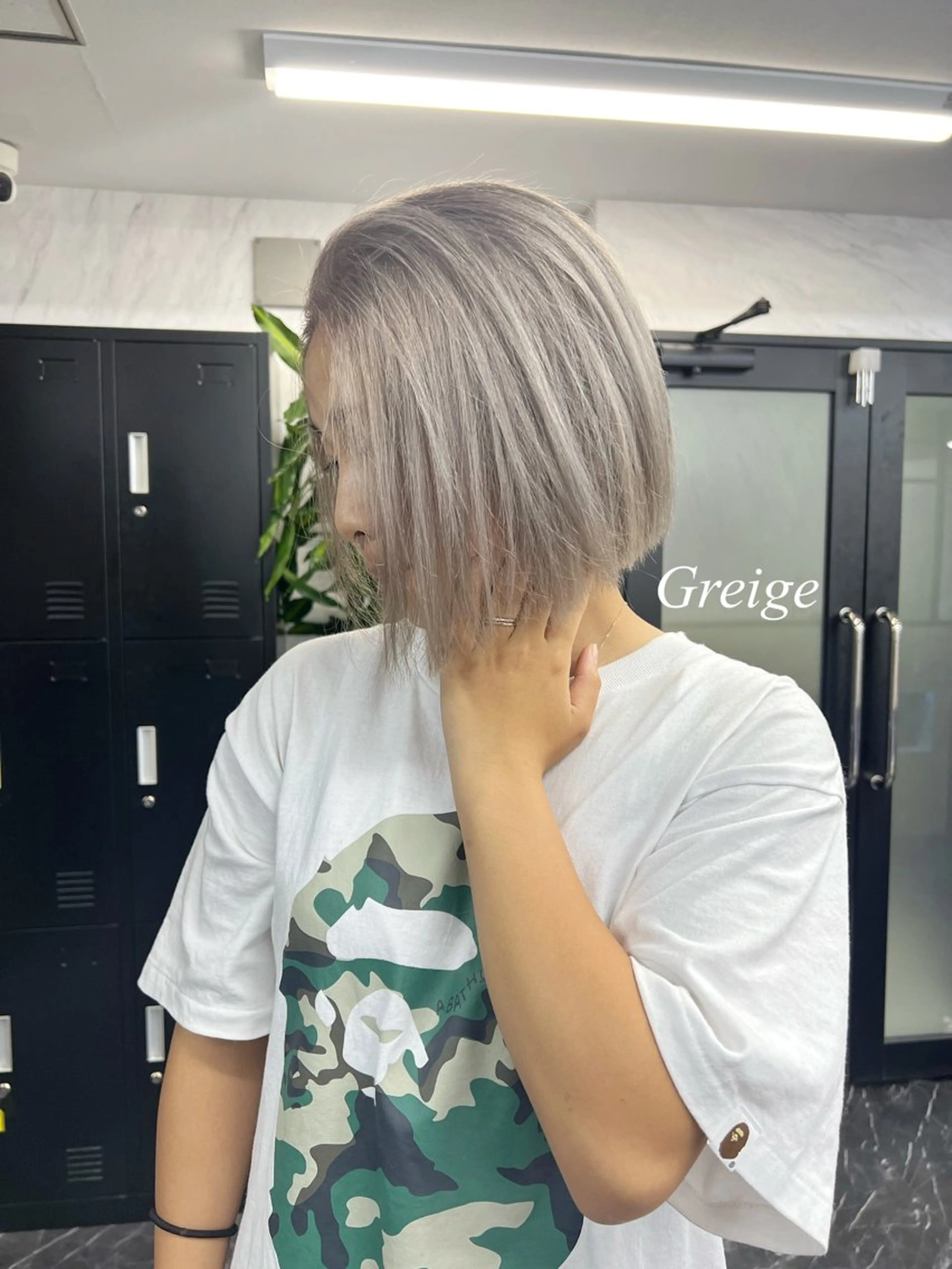 ショート カラー シールエクステ ハイトーンカラー エクステ ヘアカラー シールエクステ特化 ハイトーン、NANAのヘアスタイル