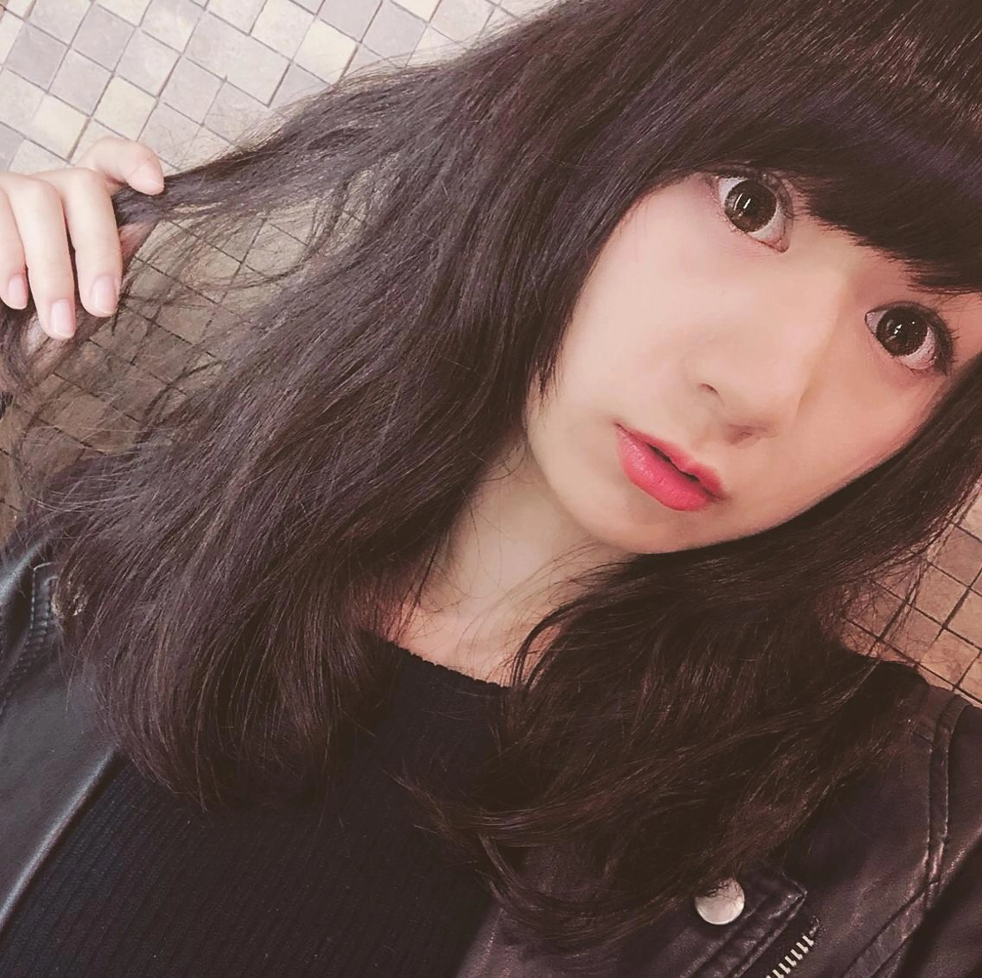ミディアム カラー パーマ 金崎 新吾のヘアスタイル