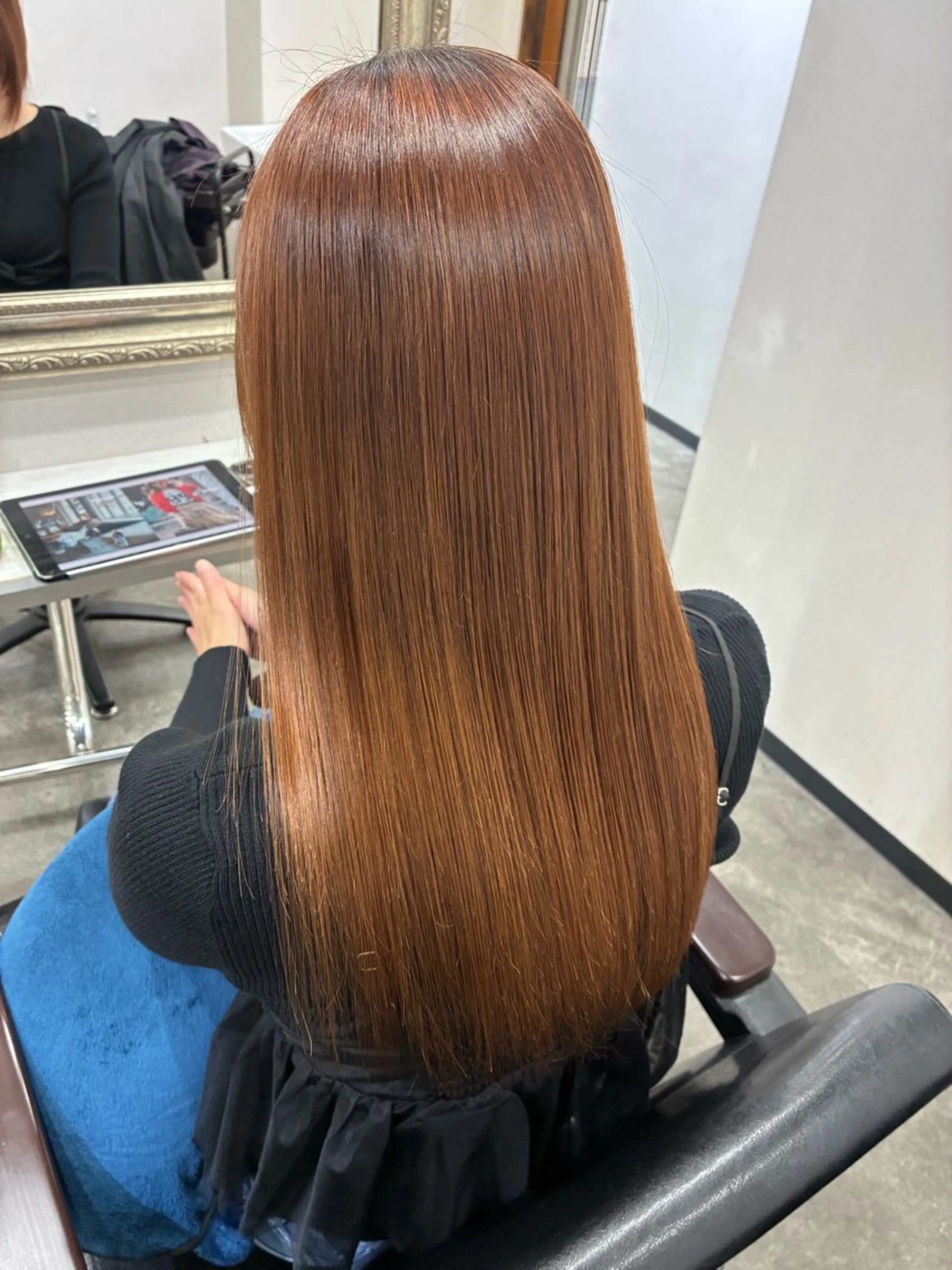 ロング カット ヘアカラー トリートメント 五十嵐 満梨奈のヘアスタイル