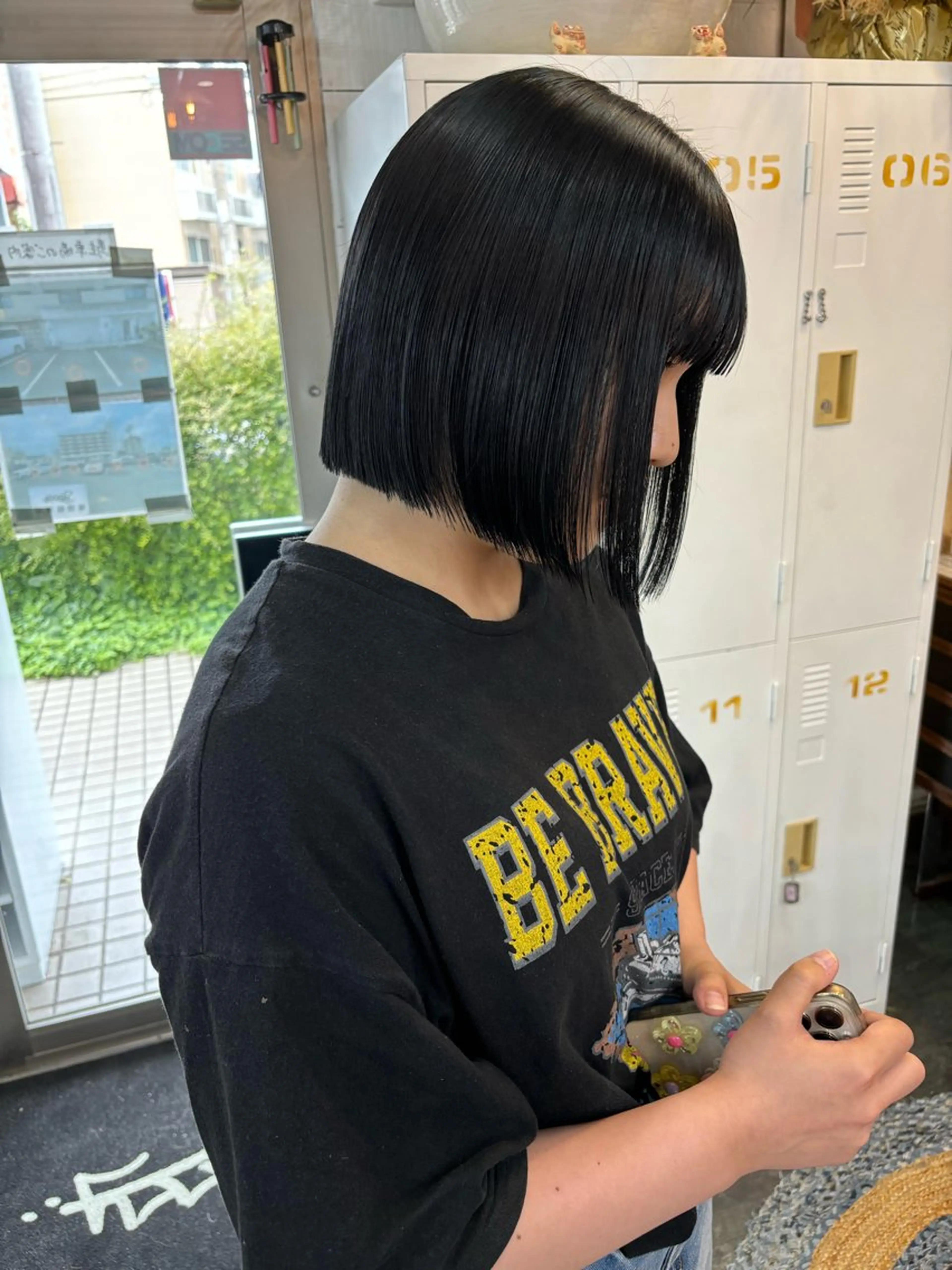 ミディアム カラー 黒髪 ブルーカラー ブルーブラック 髪質改善 LOMARLIE JURIAのヘアスタイル