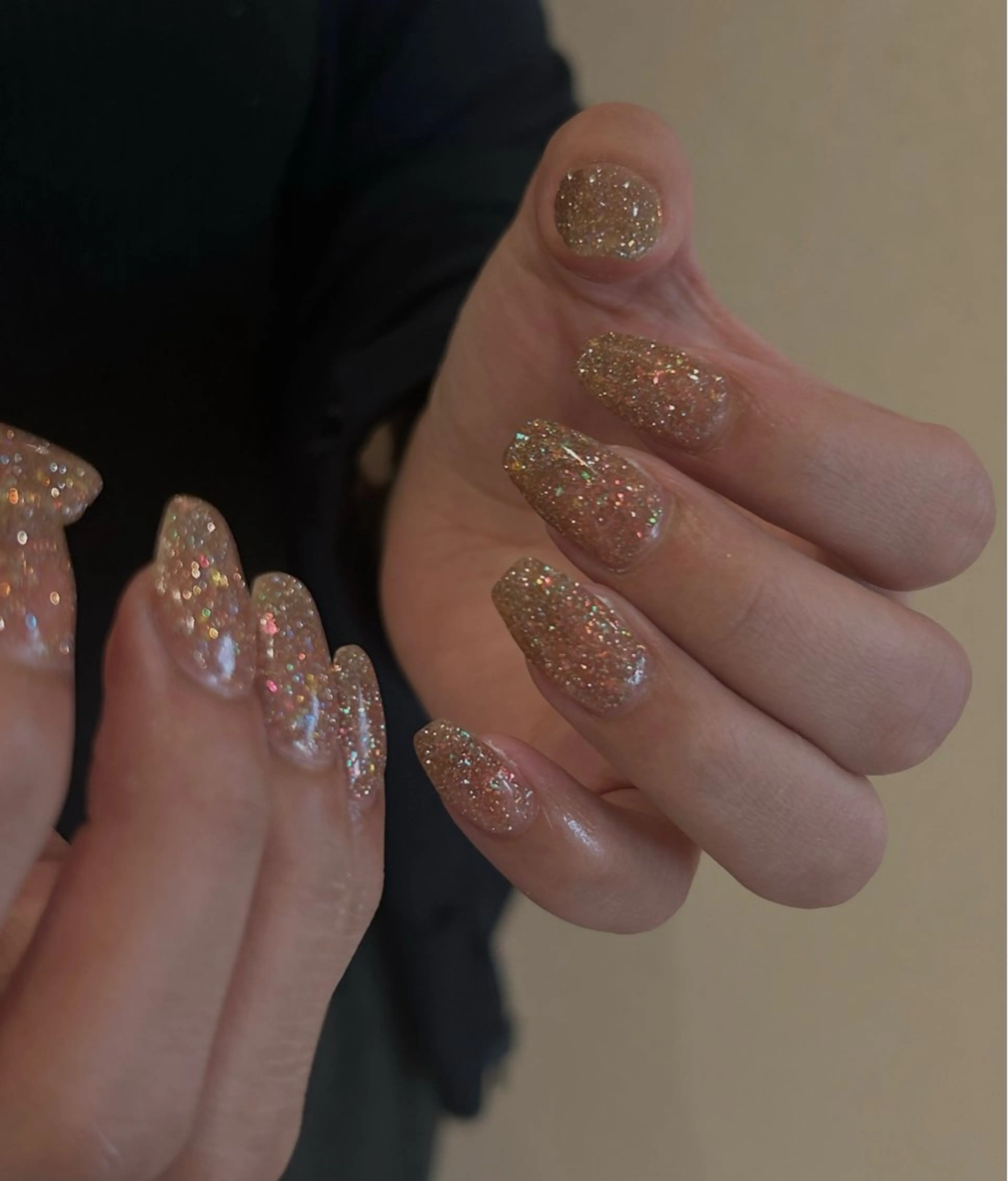 ネイル フラッシュネイル DEEokazaki momona.Gのネイルデザイン