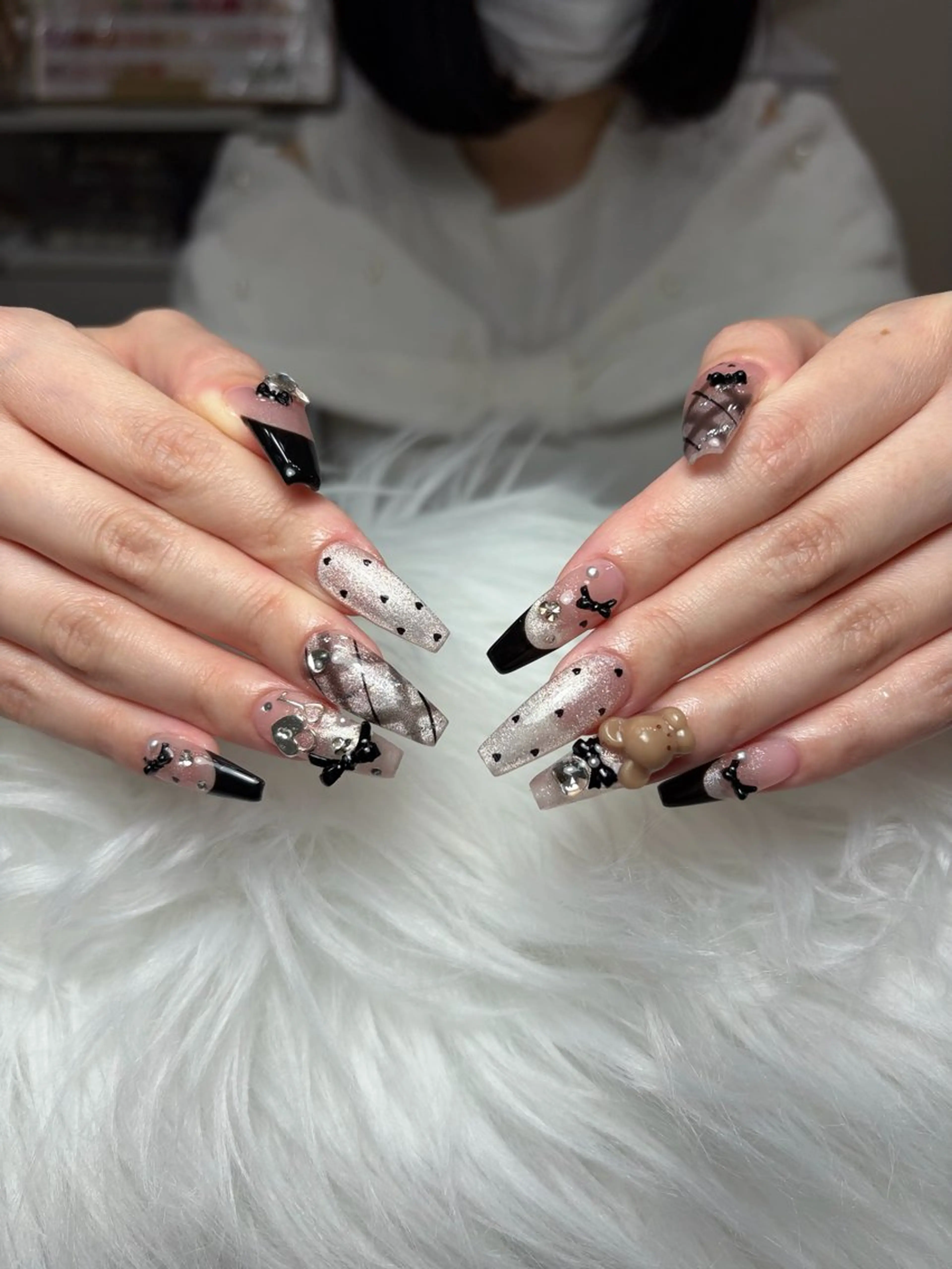 ネイル アートネイル 長さ出し ジェルネイル マグネットネイル ニュアンスネイル ハンドネイル Cloudy Chan Nailのネイルデザイン