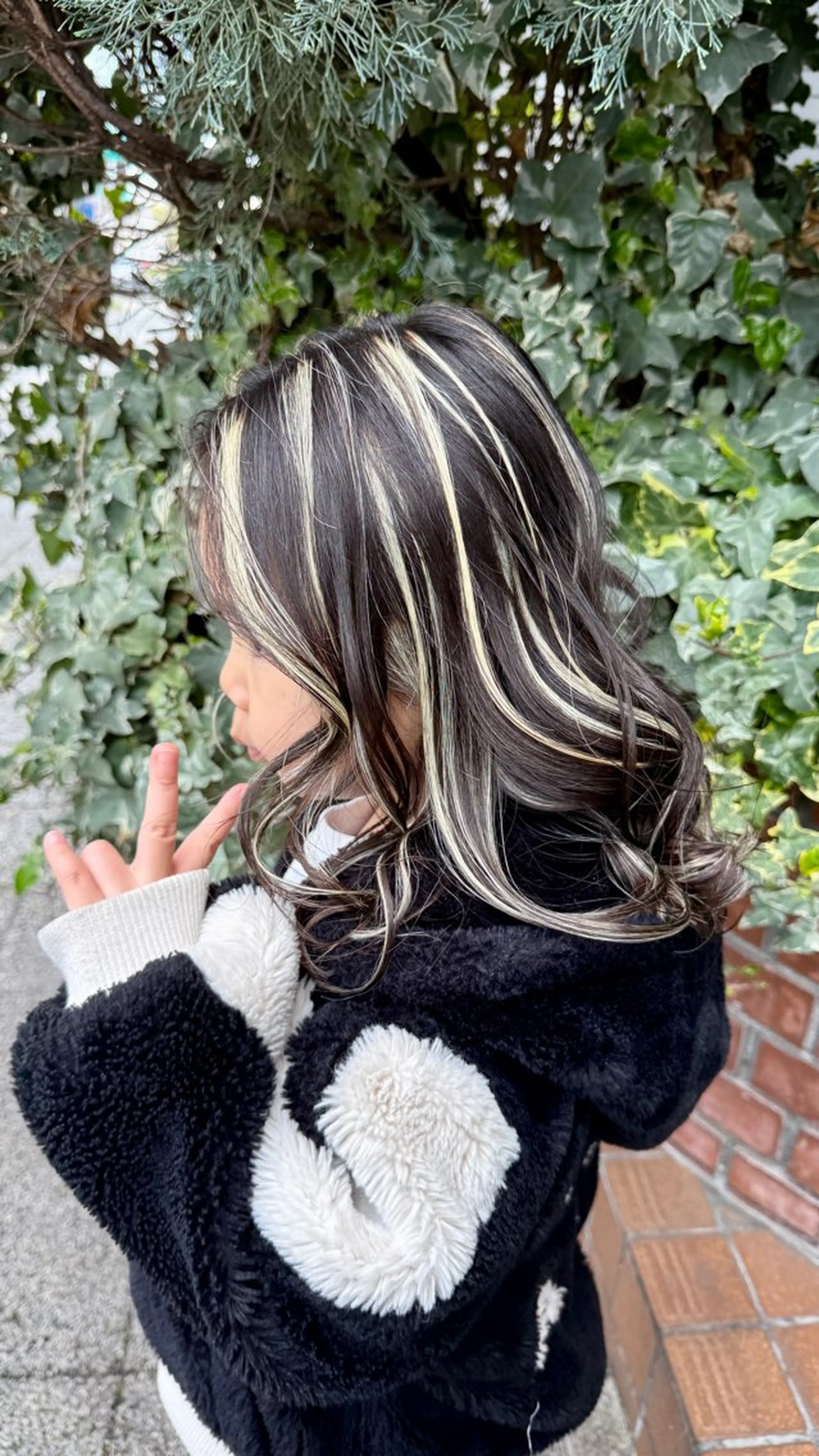 ミディアム カラー ハイライトカラー ハイライト 🌈ハイライト特化 🌈 🐶ノザワ🐶のヘアスタイル