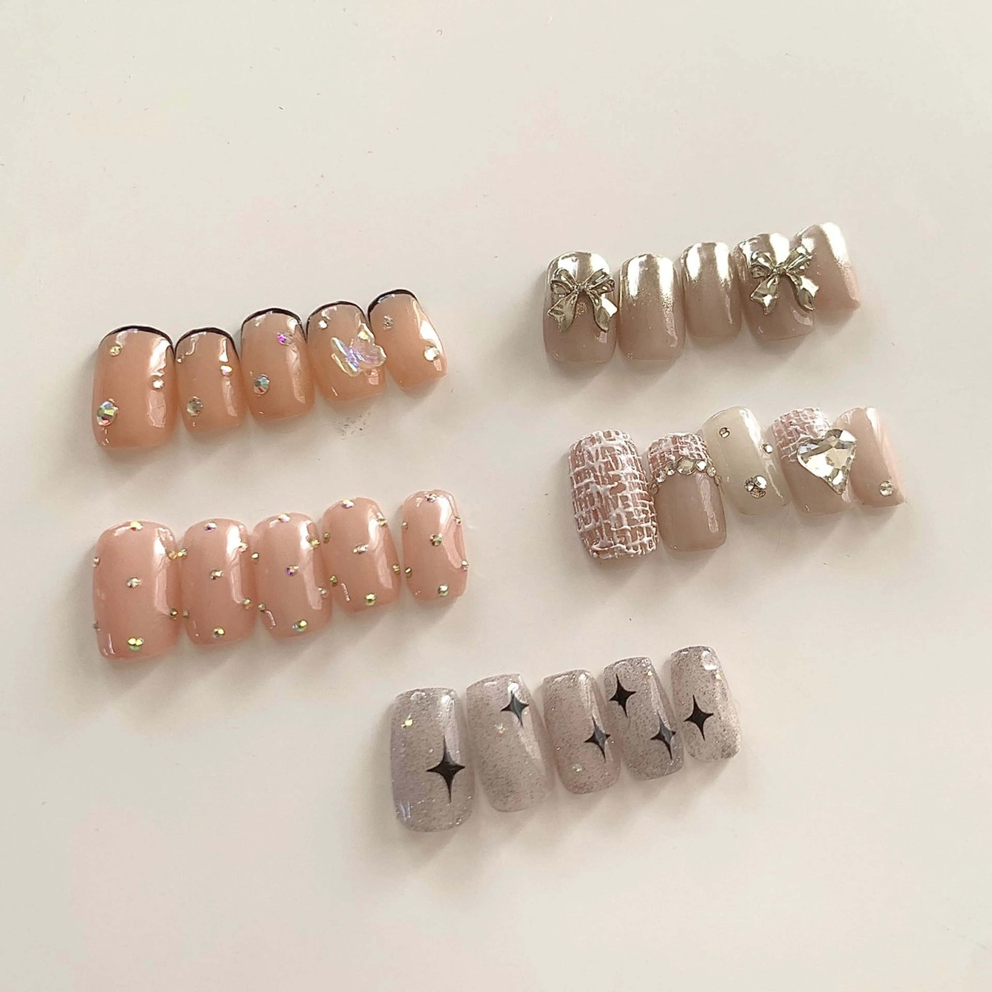 ネイル ブルー ジェルネイル キラキラネイル 韓国ネイル マグネットネイル RooM -mizuki-のネイルデザイン