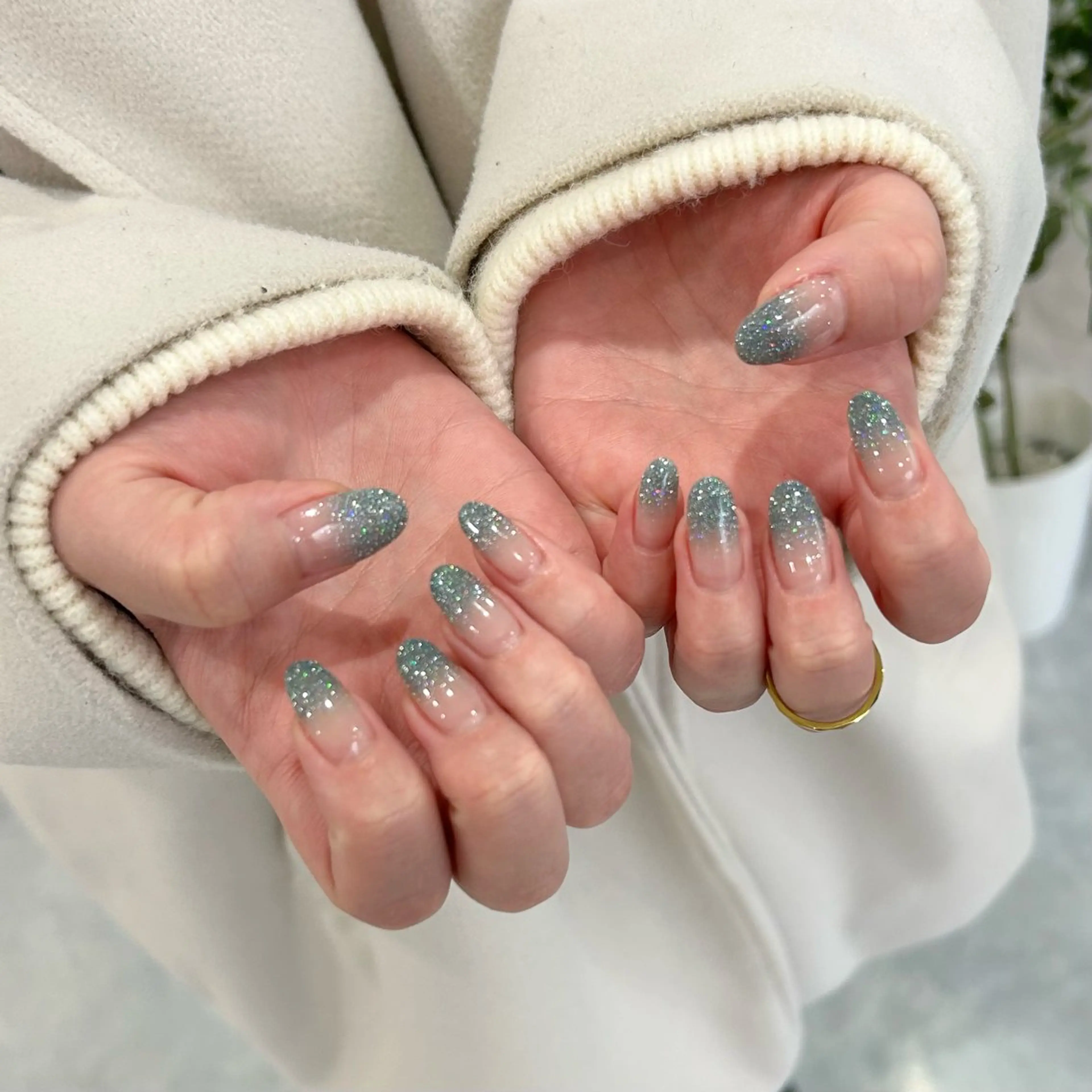 ネイル フラッシュネイル 水色 ハンドネイル RYO ／Amourのネイルデザイン