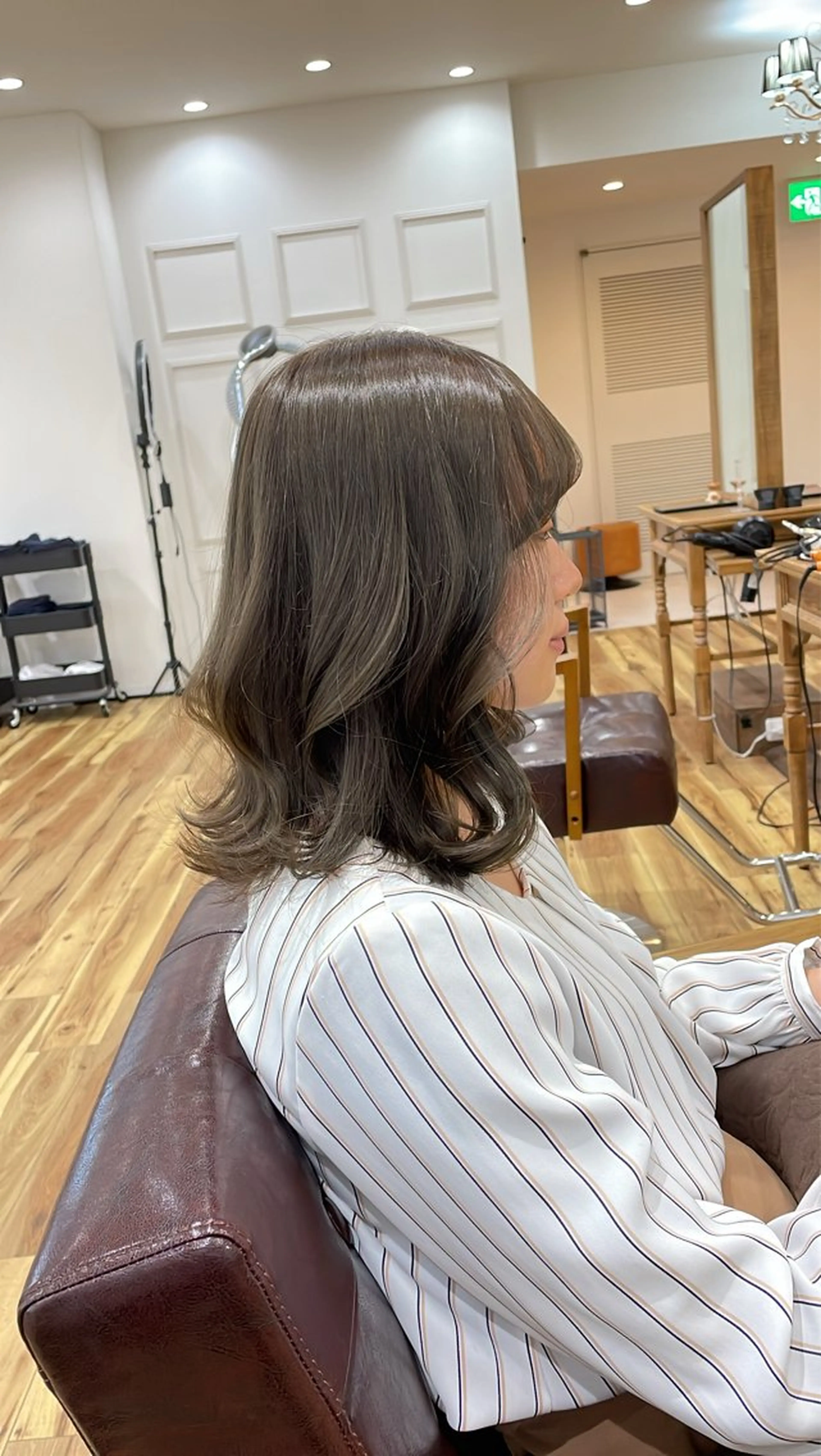 ミディアム くびれヘア YASUHIRO グレージュ/メンズのヘアスタイル