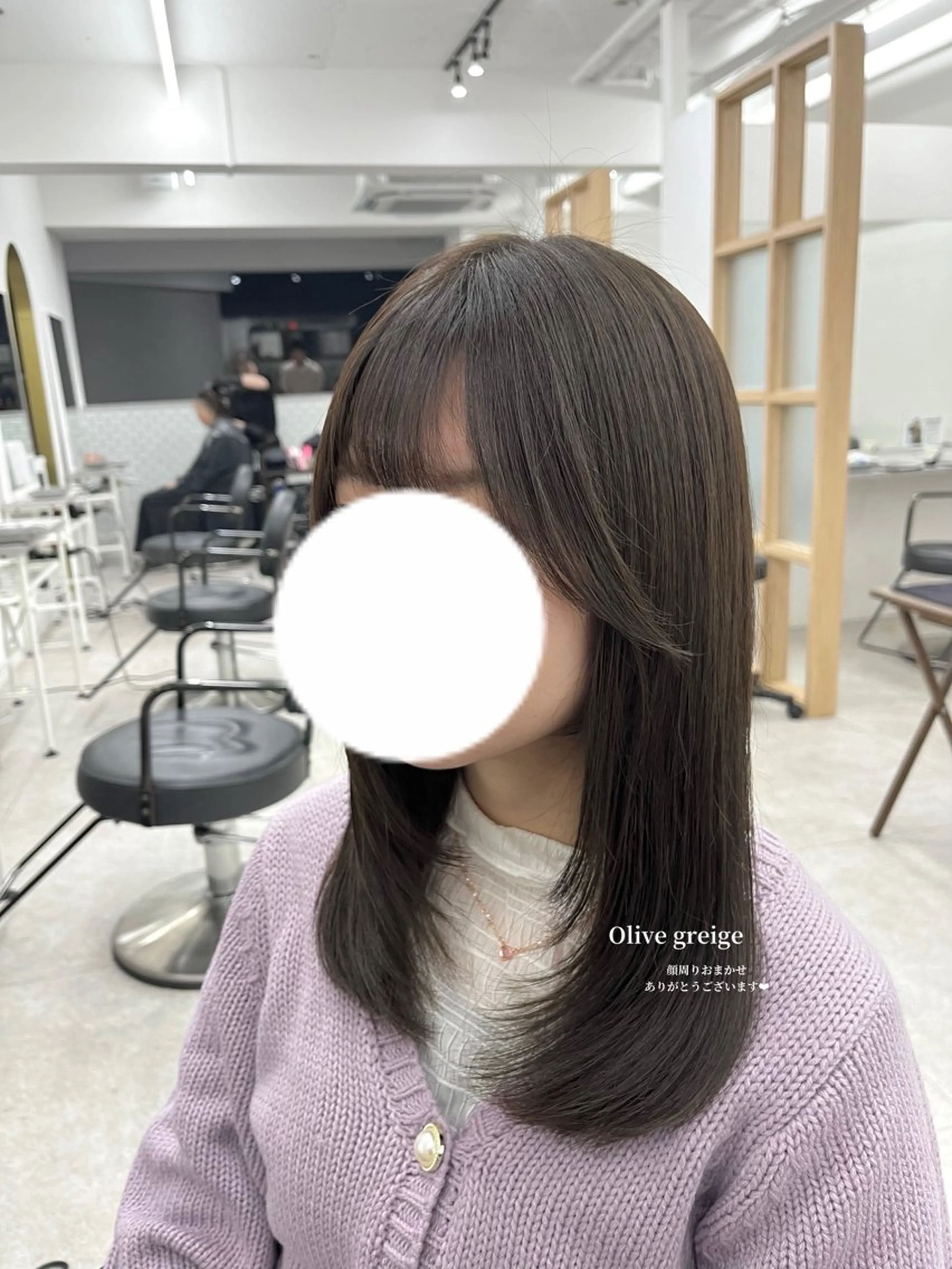 ロング カラー 柔らかオリーブ🌿 HIMARI🌻のヘアスタイル