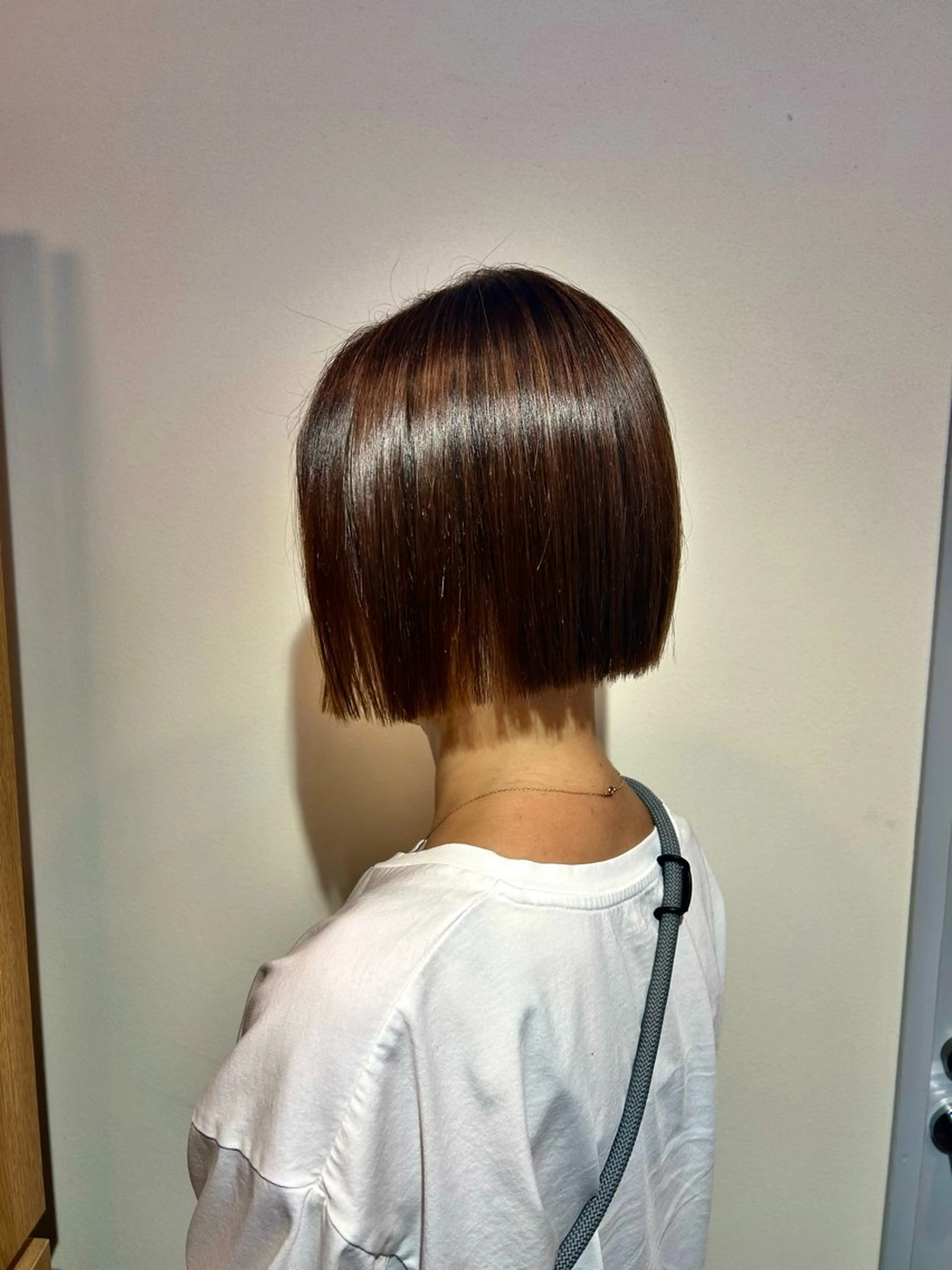 ショート ボブ くびれヘア 顔周りカット 髪質改善 韓国風ヘア ブリーチなしベージュ /ヘアセット/ミユのヘアスタイル