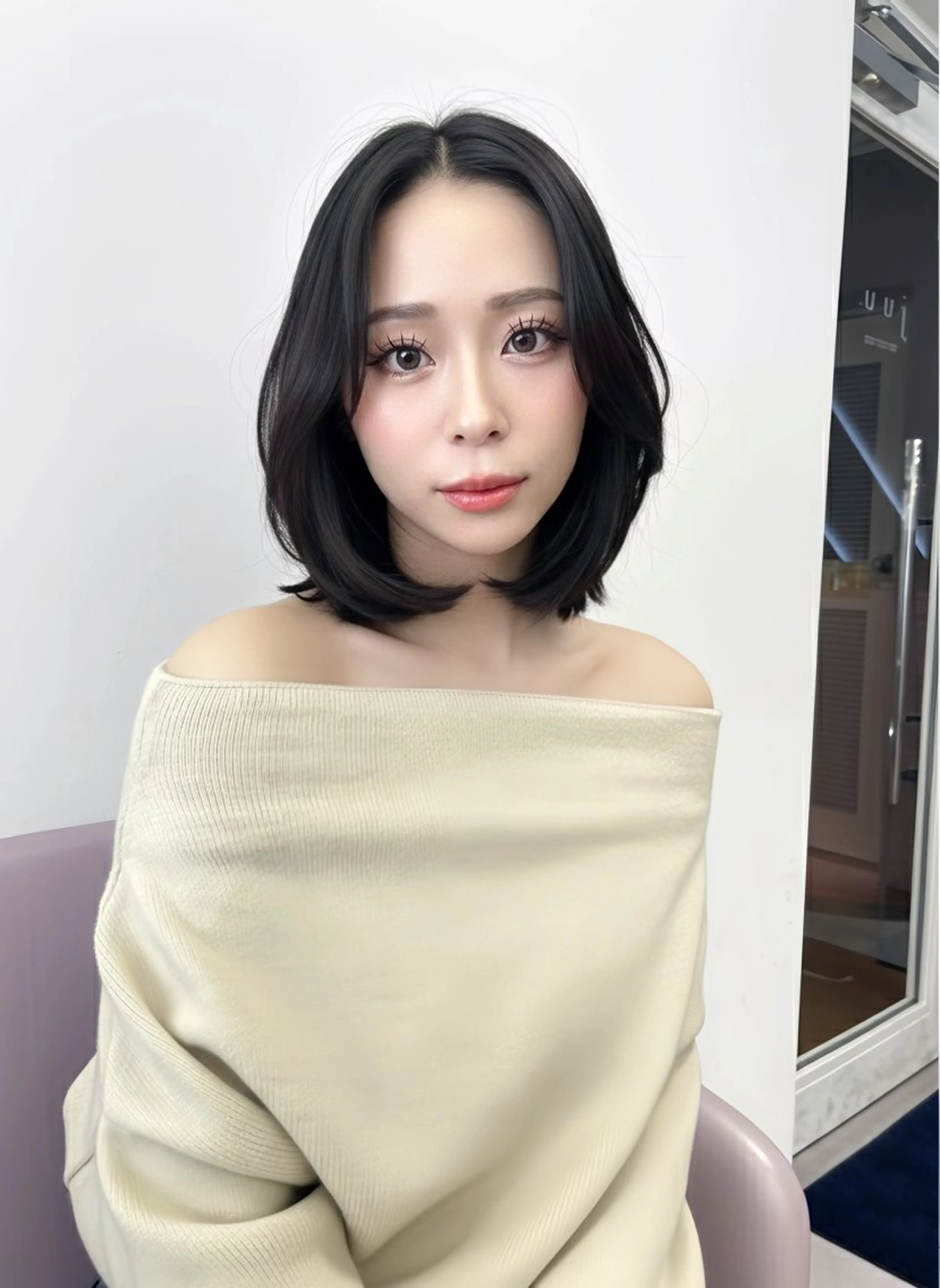 ミディアム レイヤー/髪質改善 /透け感カラー/艶髪のヘアスタイル