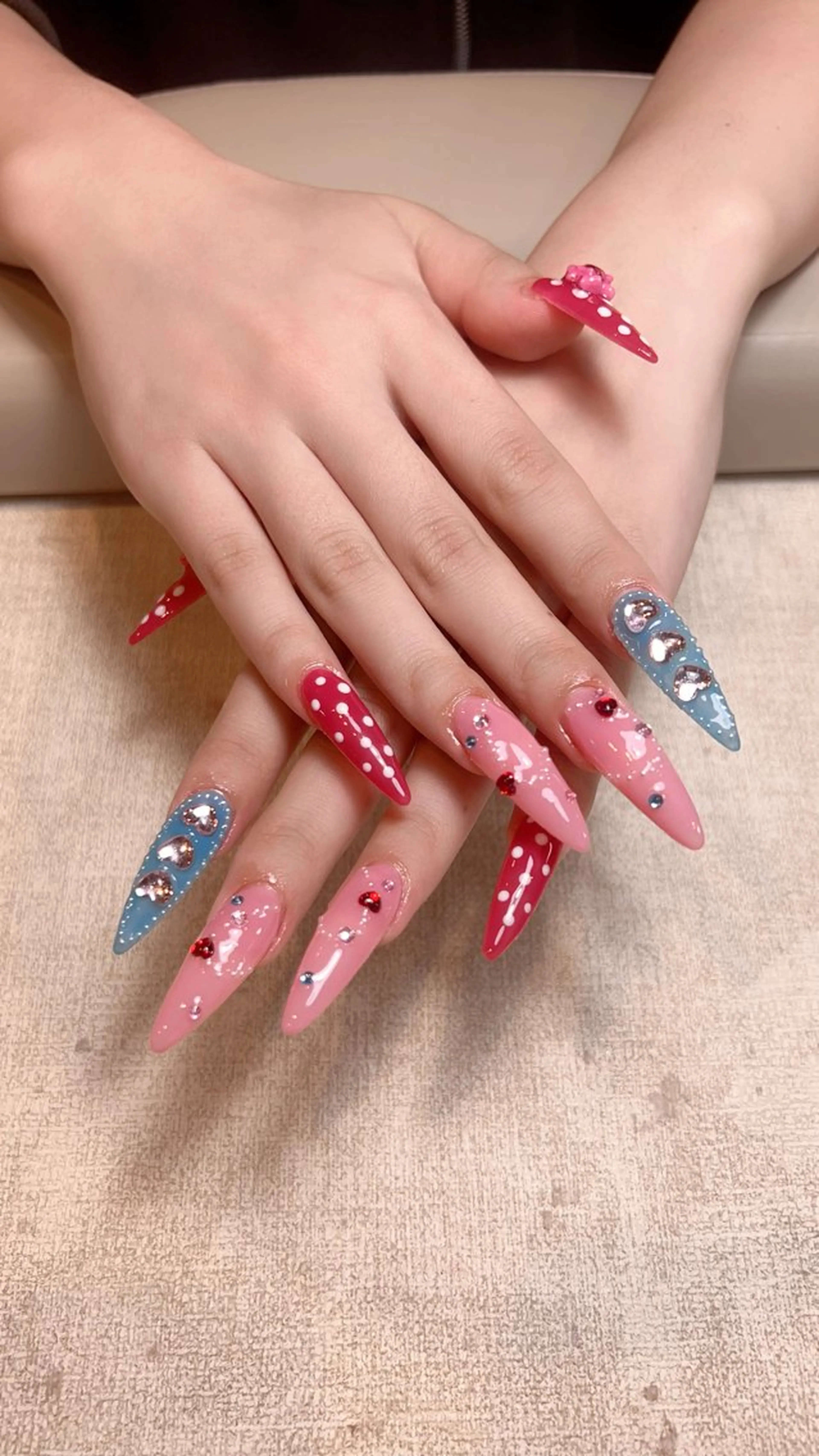 ネイル ハンドネイル Miss Nailのネイルデザイン