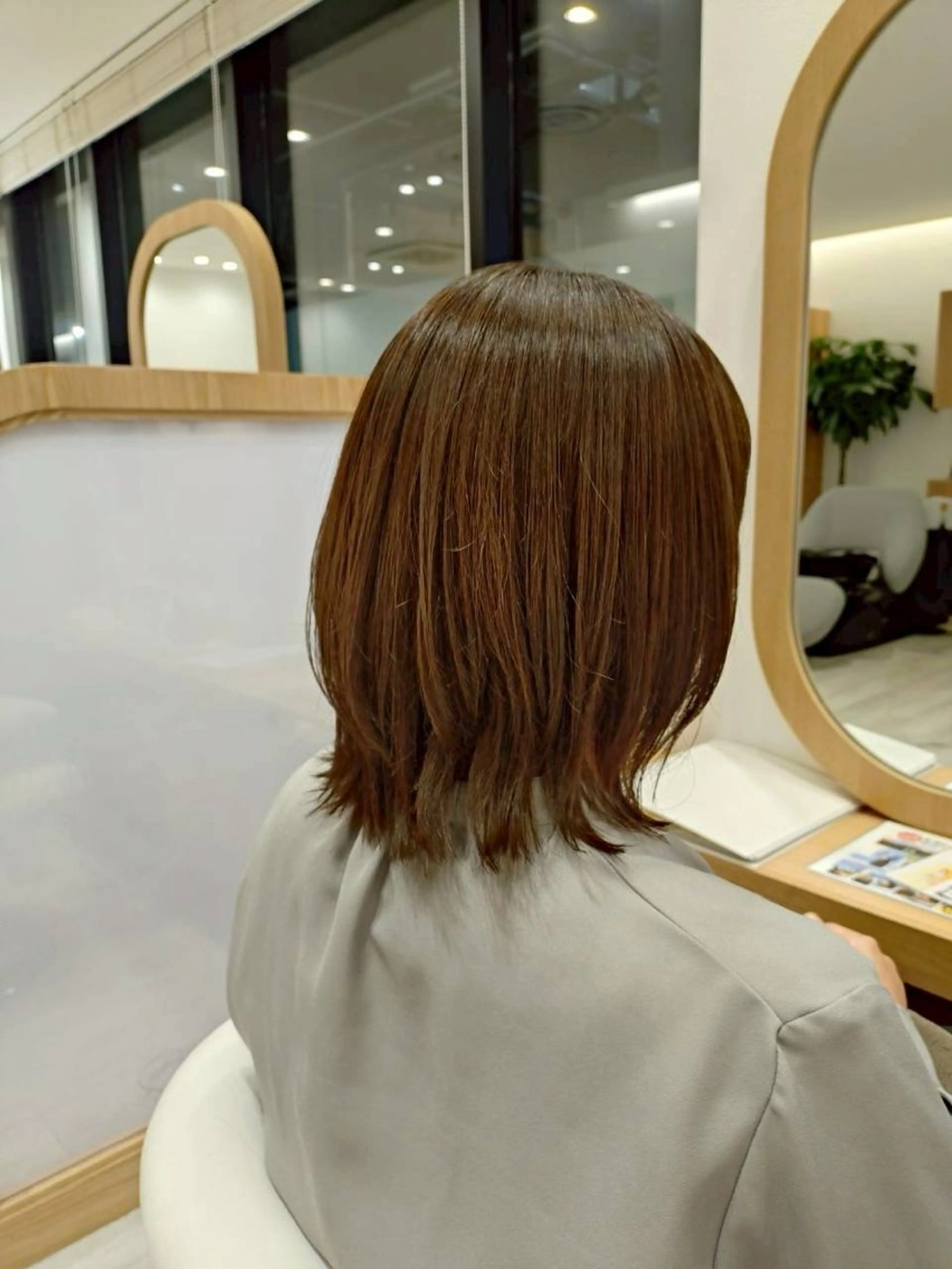 ミディアム adorable 山田菜々美のヘアスタイル