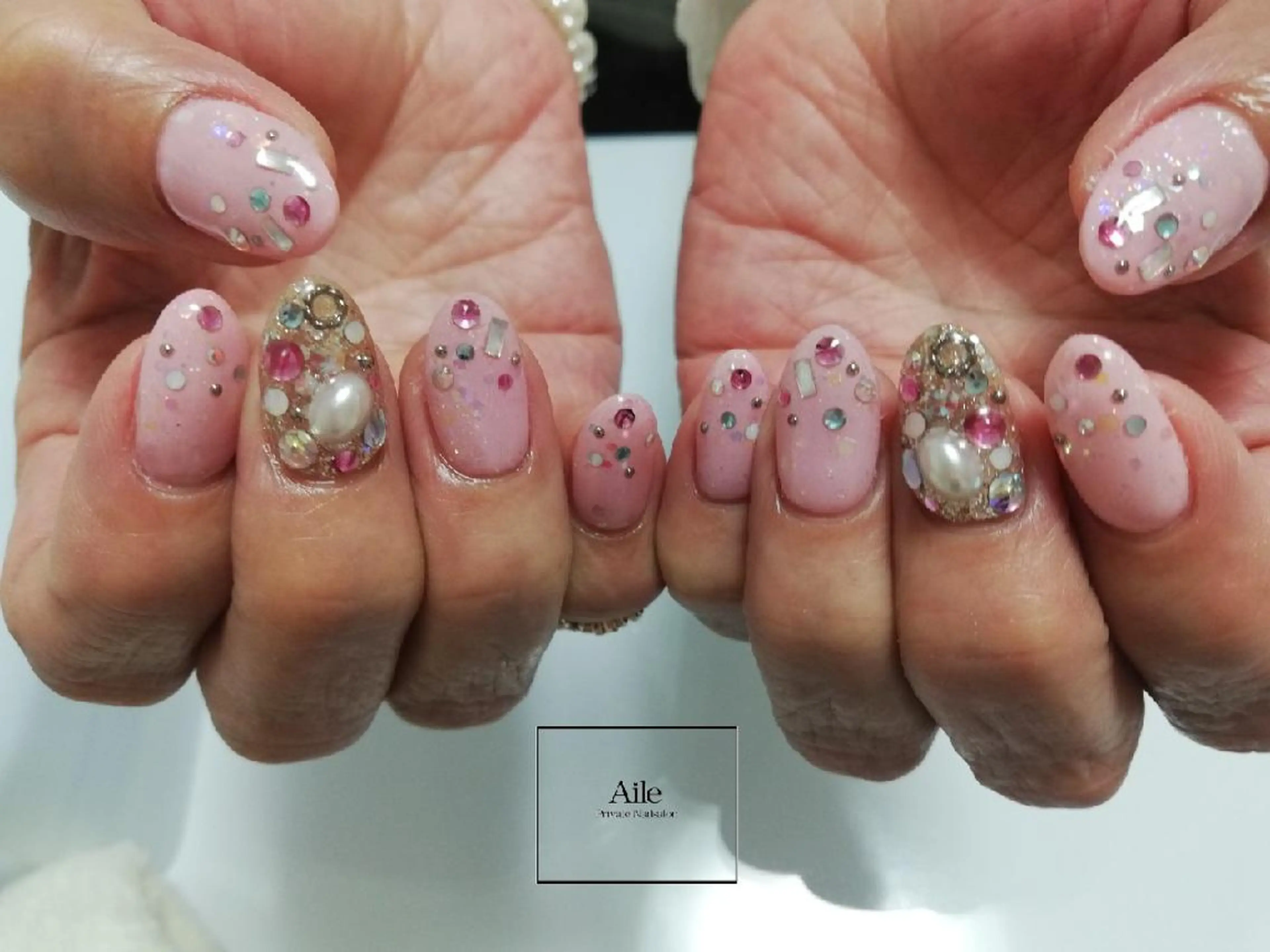 ネイル ピンク なが さきのネイルデザイン