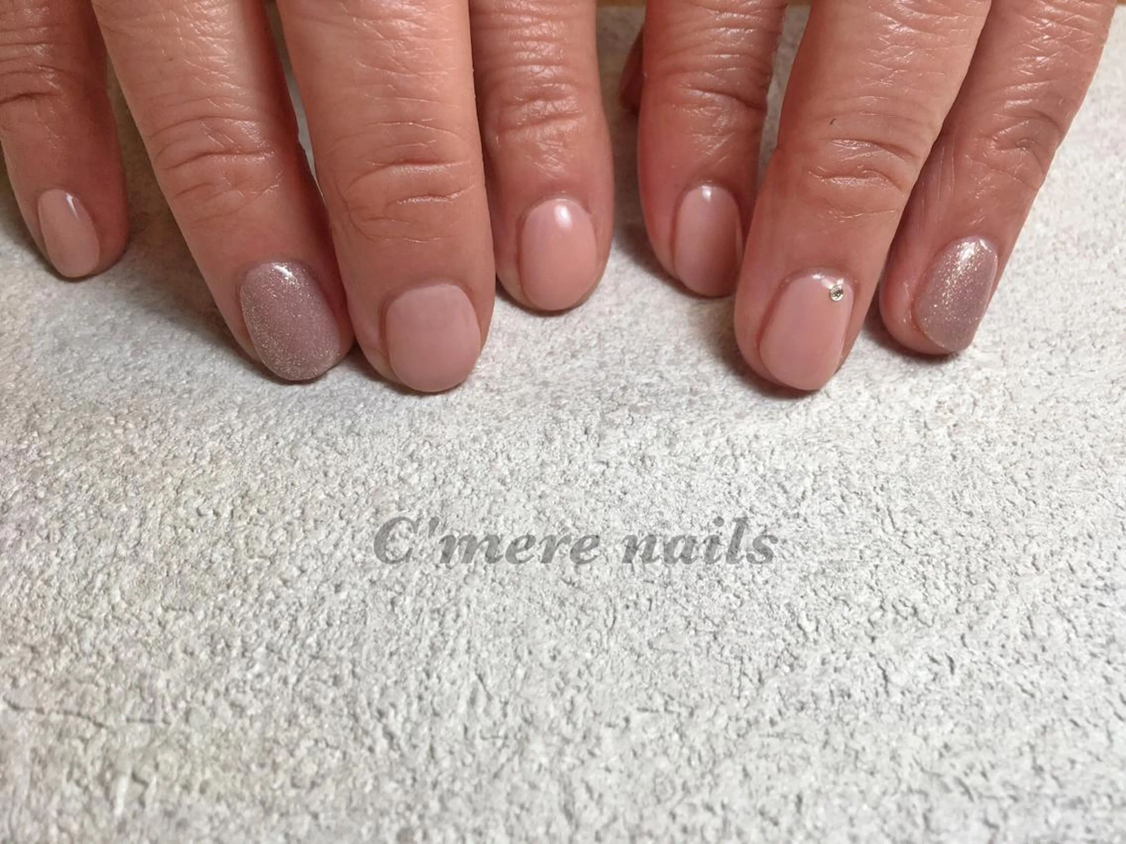 ネイル シンプルネイル ハンドネイル nouva nailsのネイルデザイン