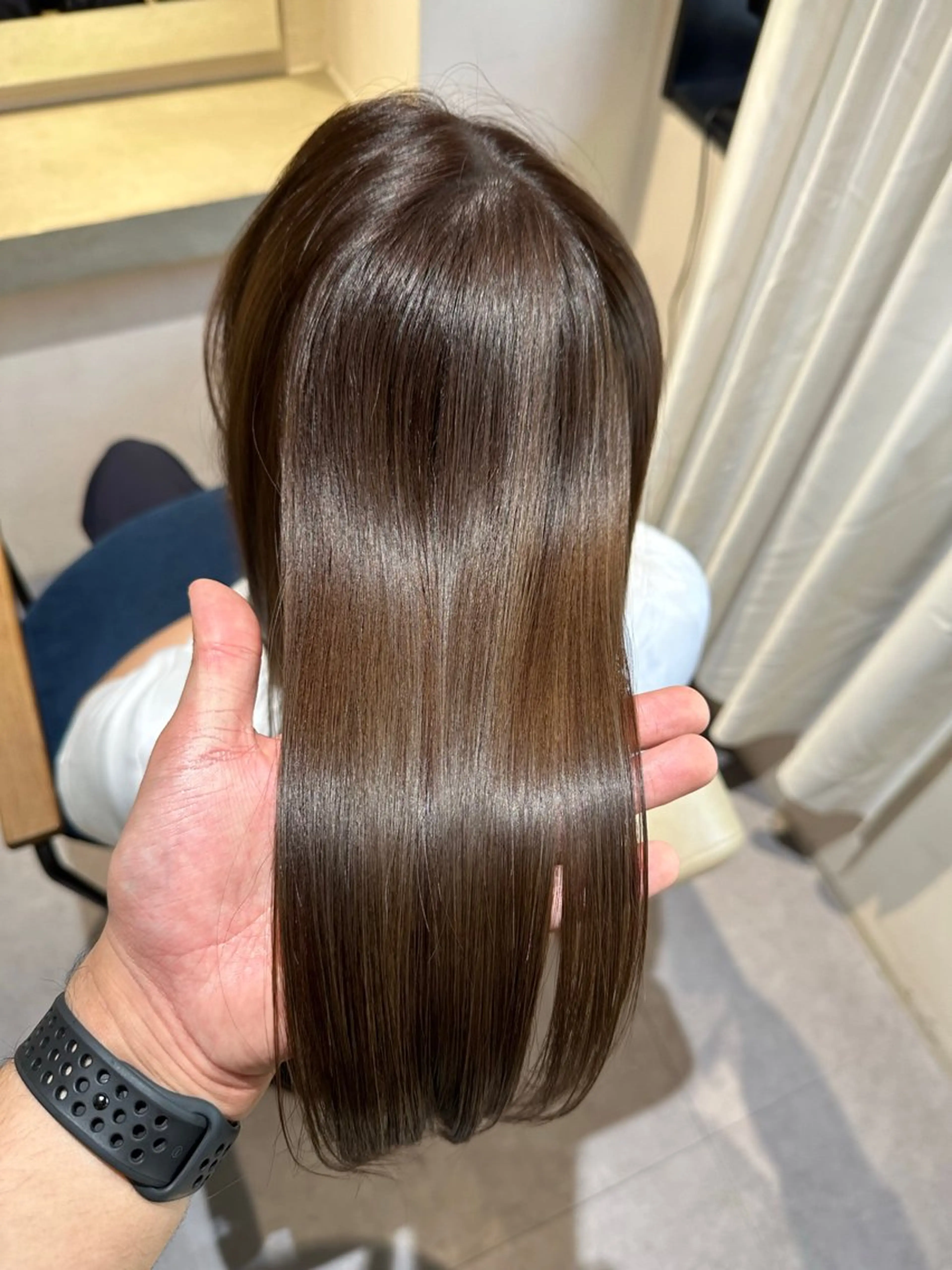 セミロング 縮毛矯正 トリートメント 必ず笑顔で帰っていた だきます！安田祐貴のヘアスタイル