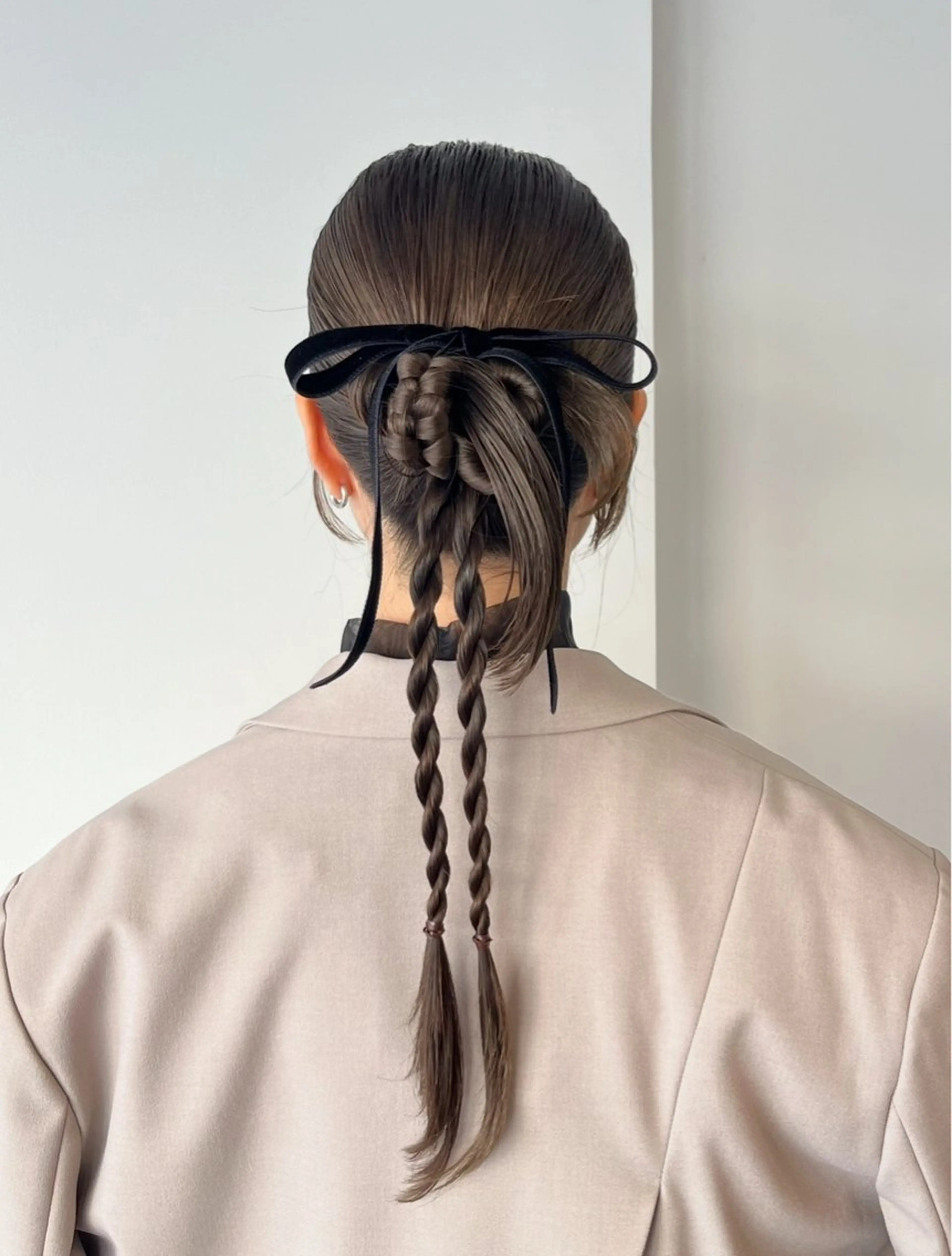 セミロング ヘアセット 🟣niw SHUNNA🟣のヘアスタイル