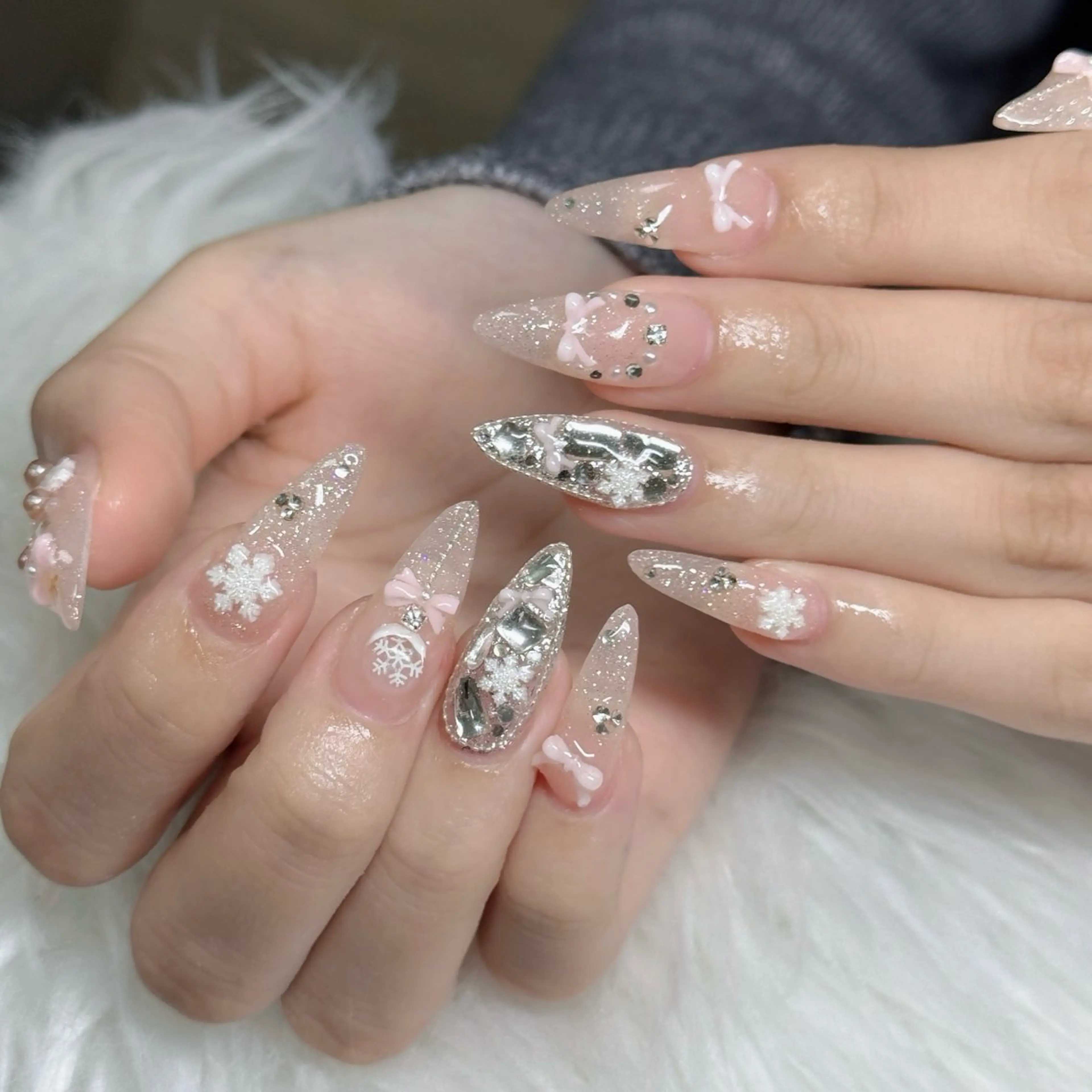 ネイル フットネイル フレンチネイル グラデーション 韓国ネイル ロングネイル ハンドネイル Hani Nail Salonのネイルデザイン
