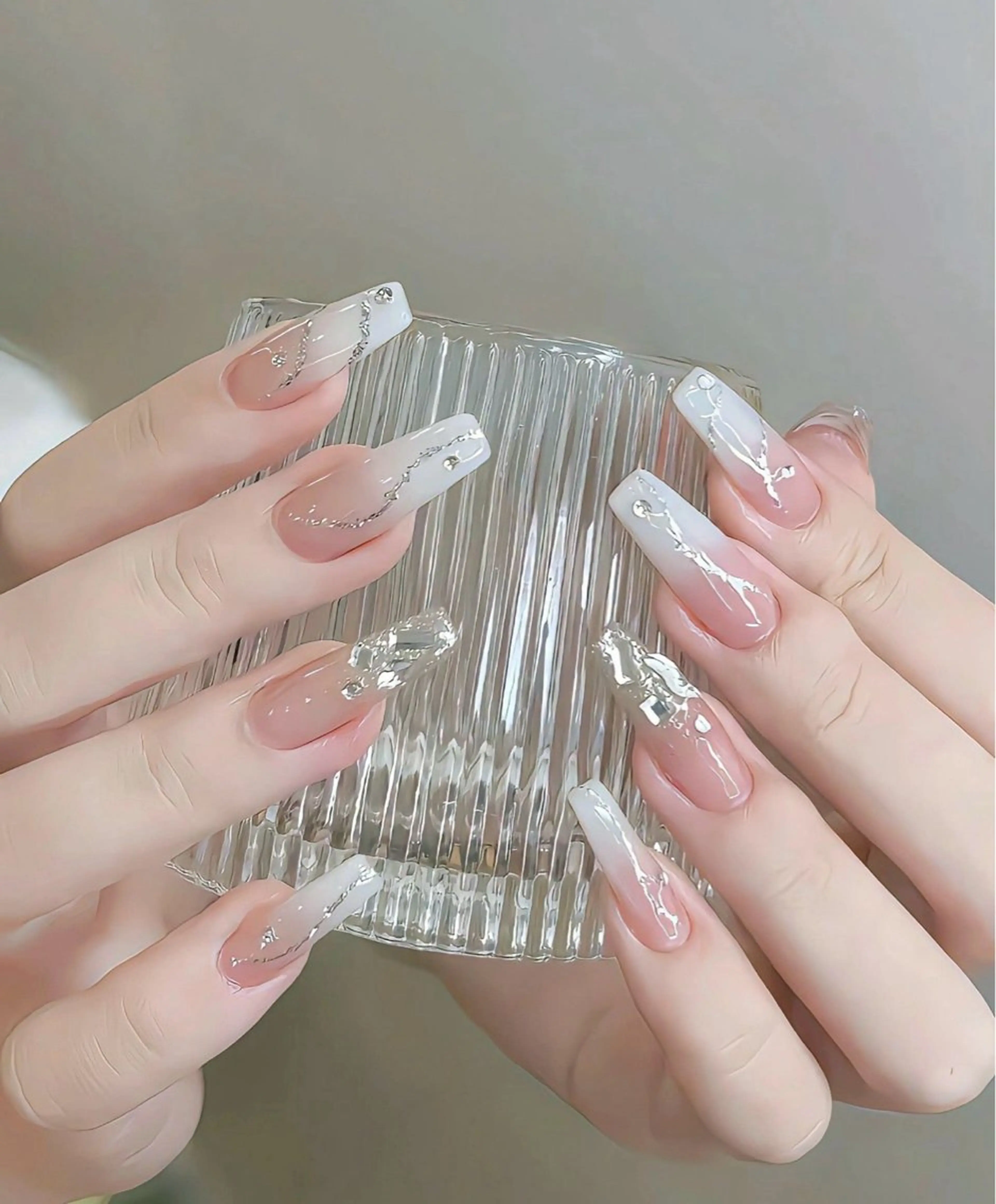 ネイル ハンドネイル 🎀 NaNa_nailのネイルデザイン