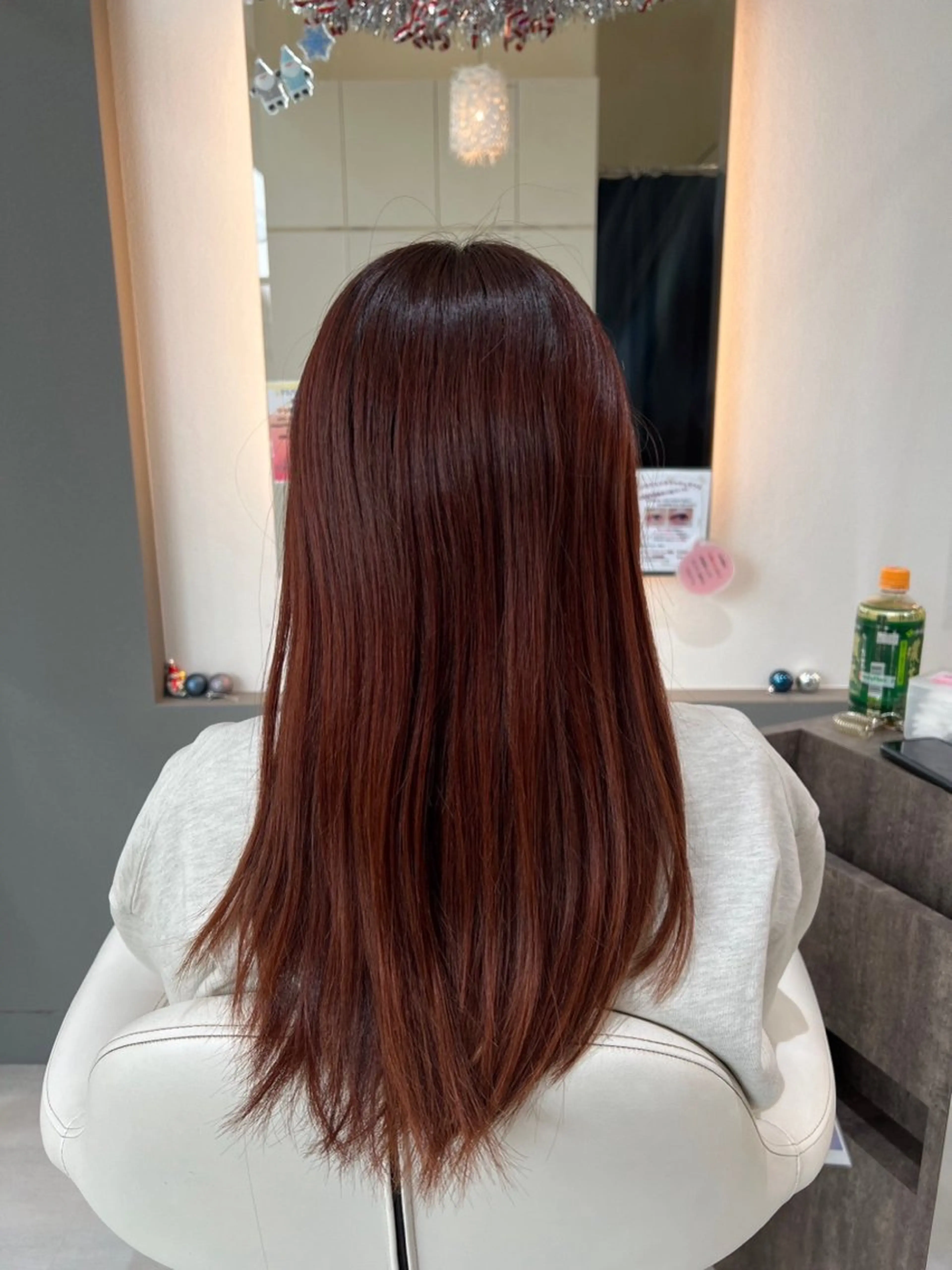 ロング 縮毛矯正 新井優馬｜縮毛矯正/ 地毛風ストレートのヘアスタイル