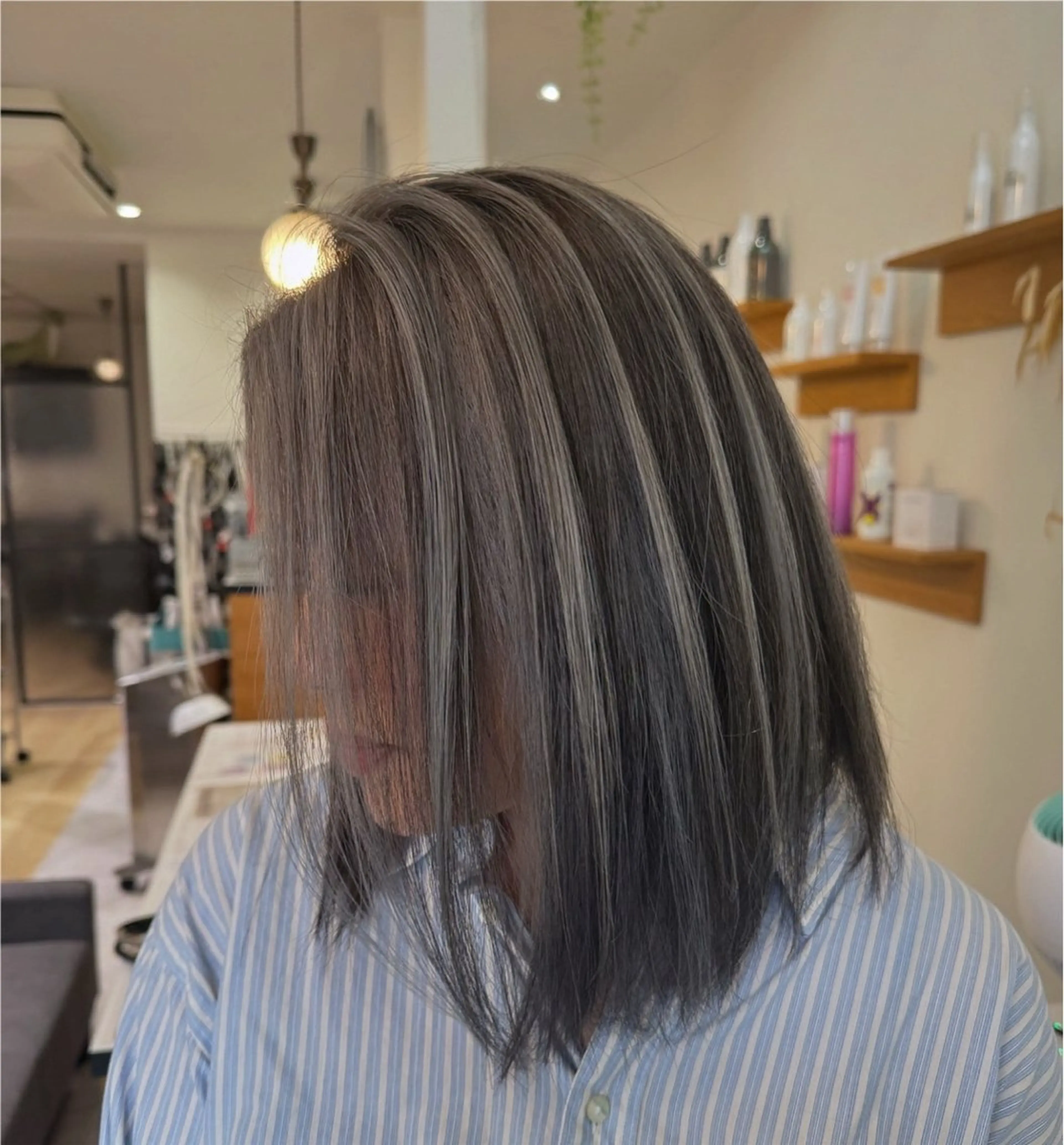 ミディアム カラー ハイライトカラー ハイライト 福井 珠乃のヘアスタイル