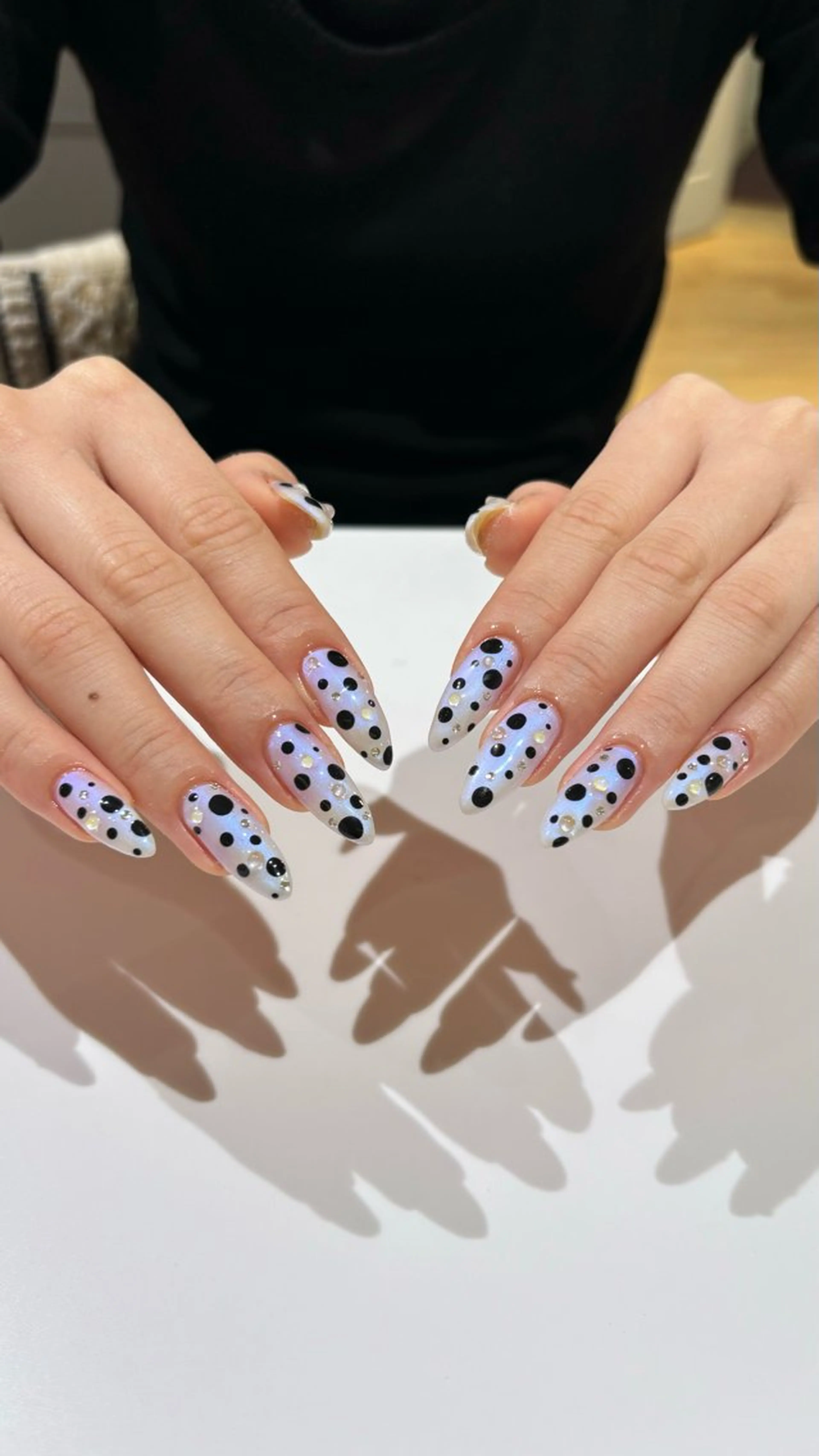 ネイル ハンドネイル 🤍 YUI 🤍のネイルデザイン