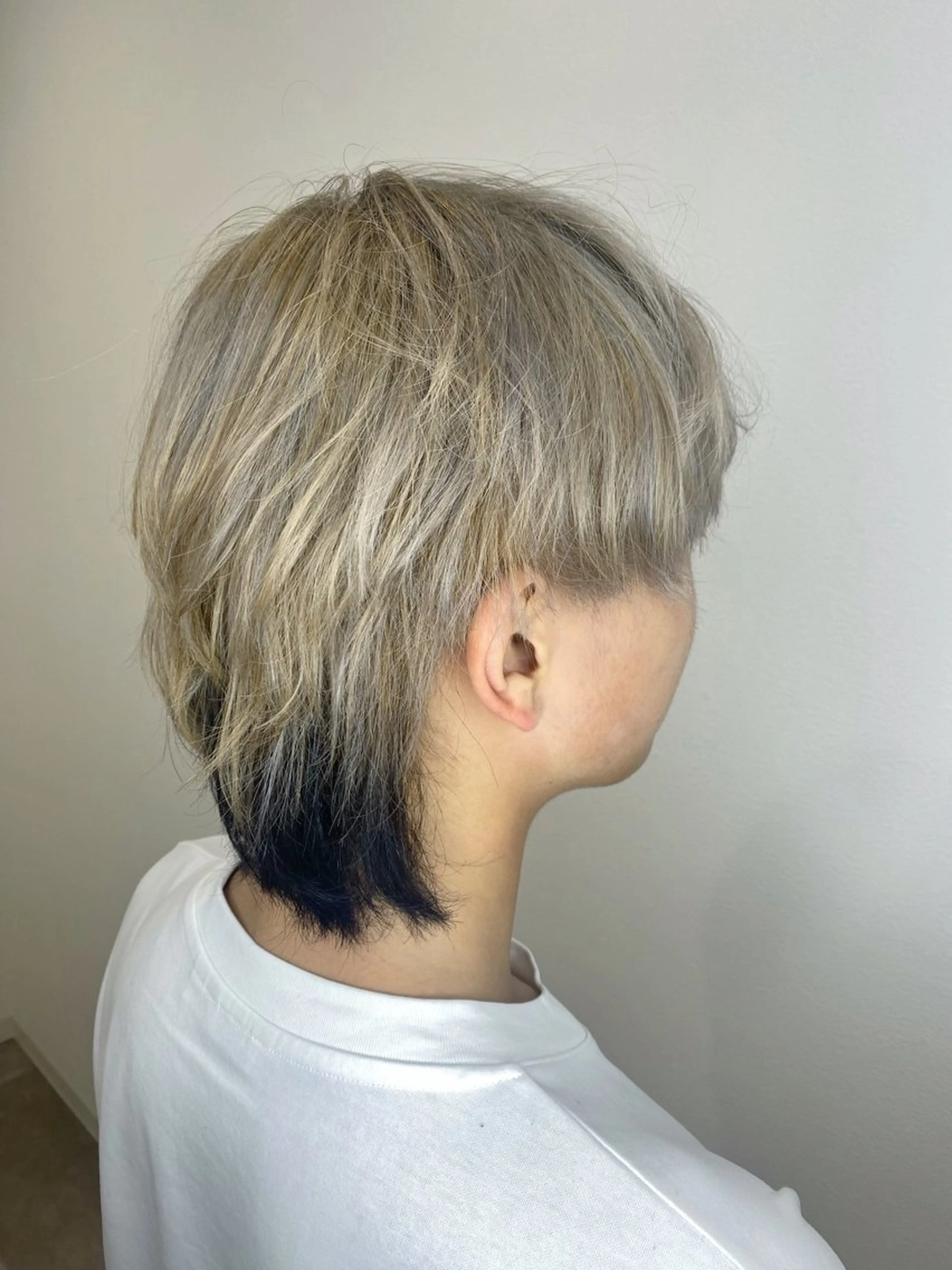 ショート カラー ウルフカット ヘアカラー APPEL hair ／岡山のヘアスタイル