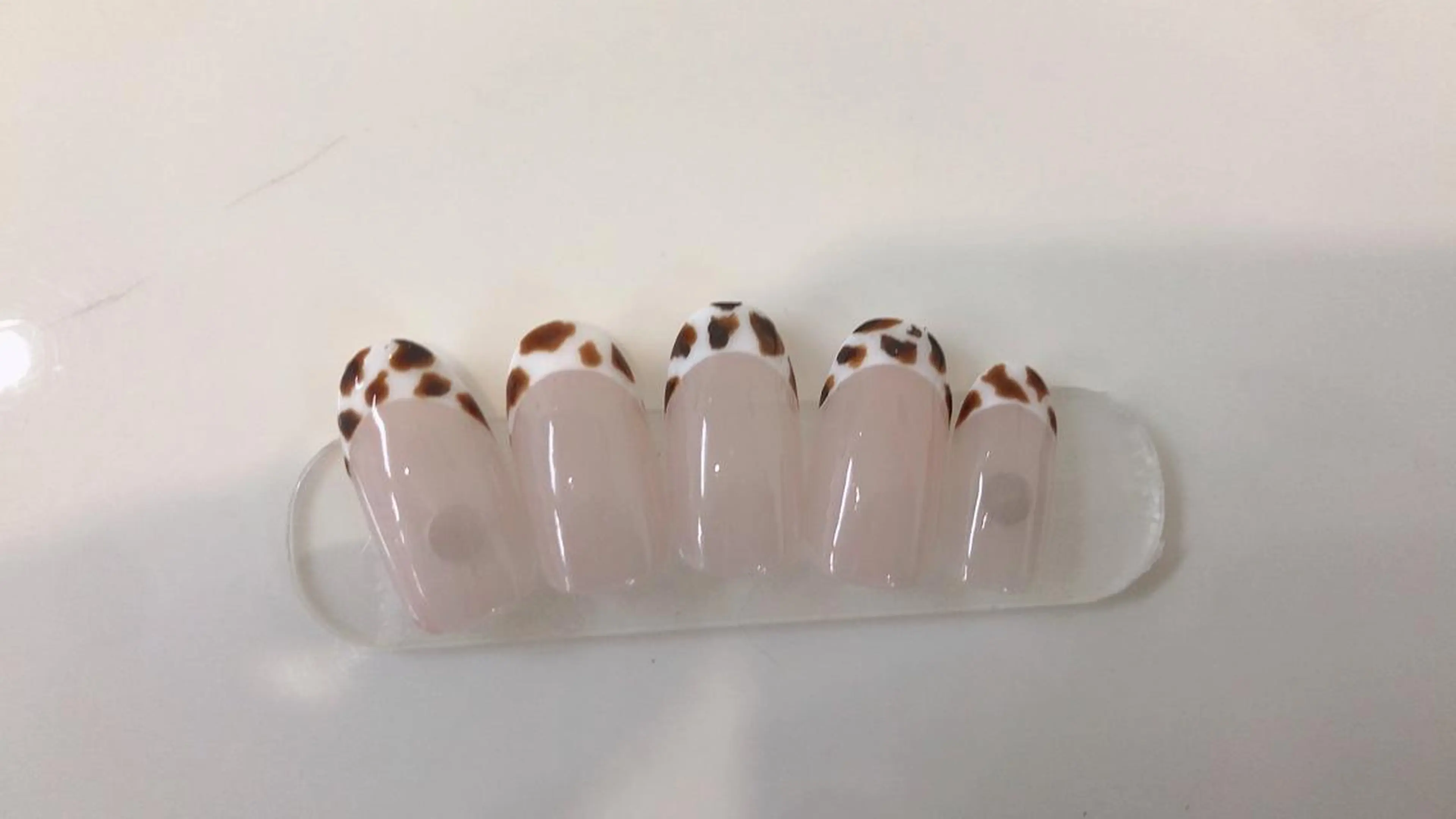 ネイル フラッシュネイル フットネイル フレンチネイル ジェルネイル ガラスフレンチ brilliant s.kのネイルデザイン