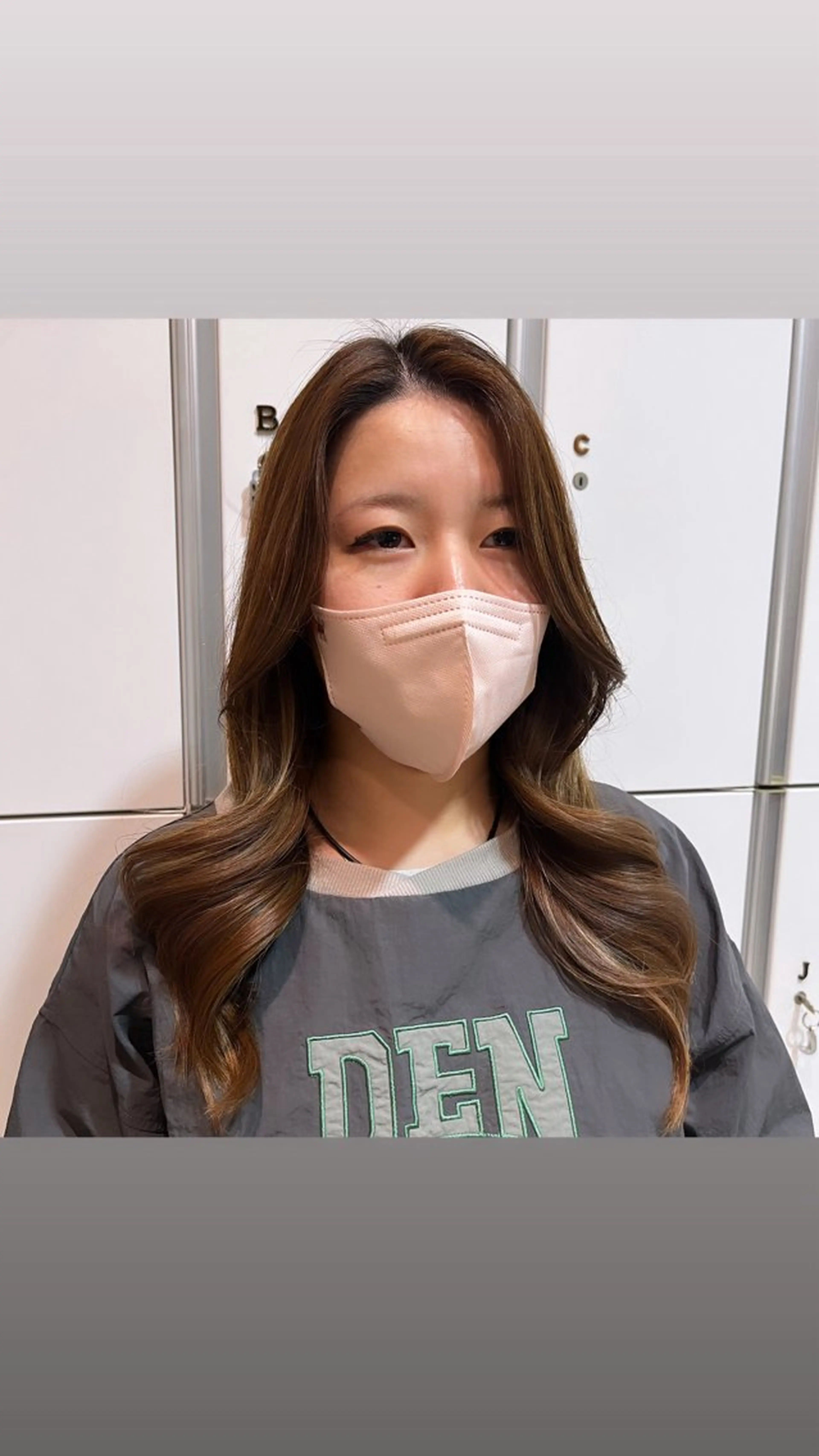 ロング ヘアアレンジ くびれヘア 顔周りカット ロング 小顔カット レイヤーカット/ フェミニン💕/鏡のヘアスタイル