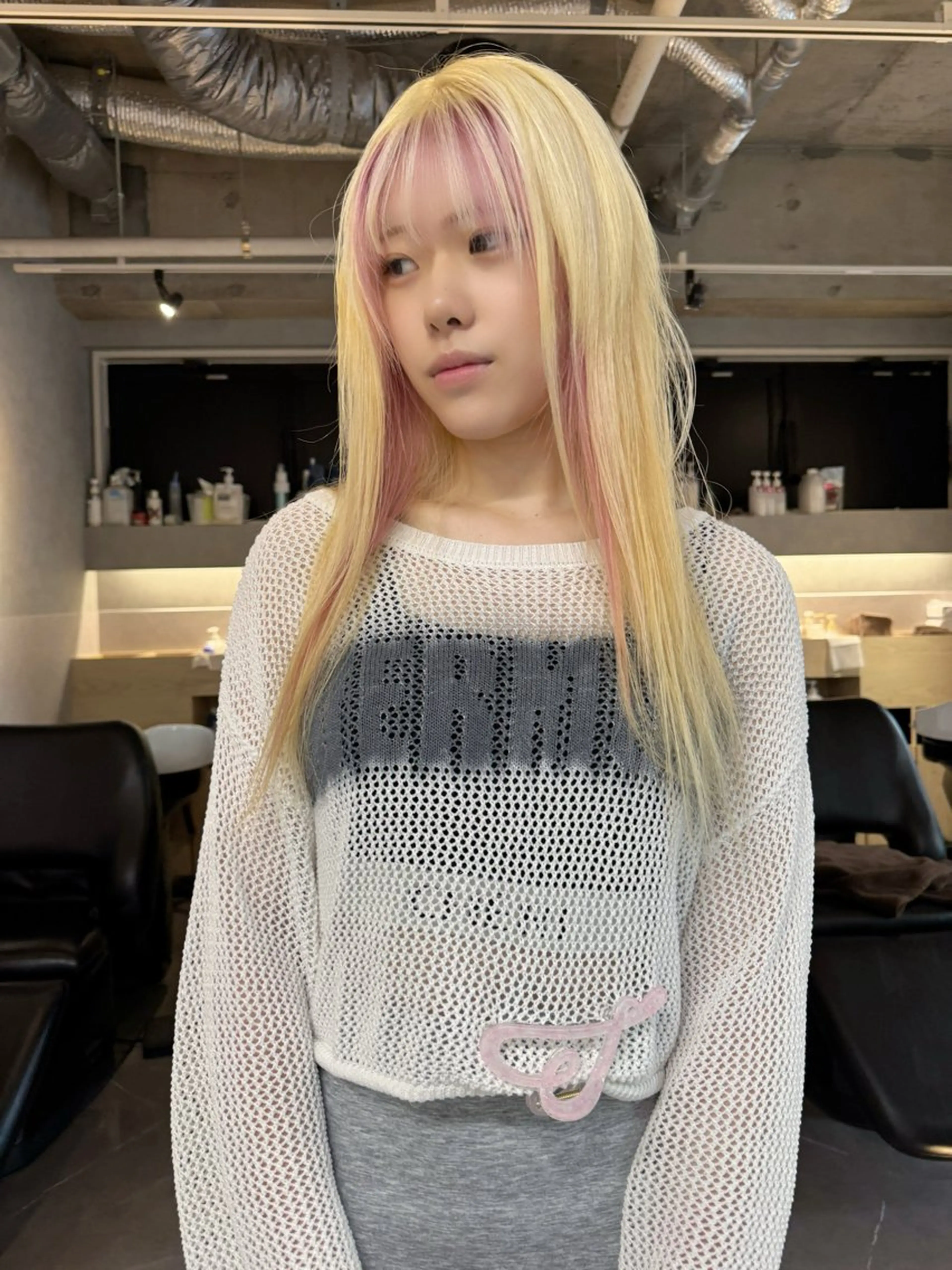 ロング カラー ブリーチ ブロンド 福岡縮毛矯正 ブリーチなしカラーのヘアスタイル