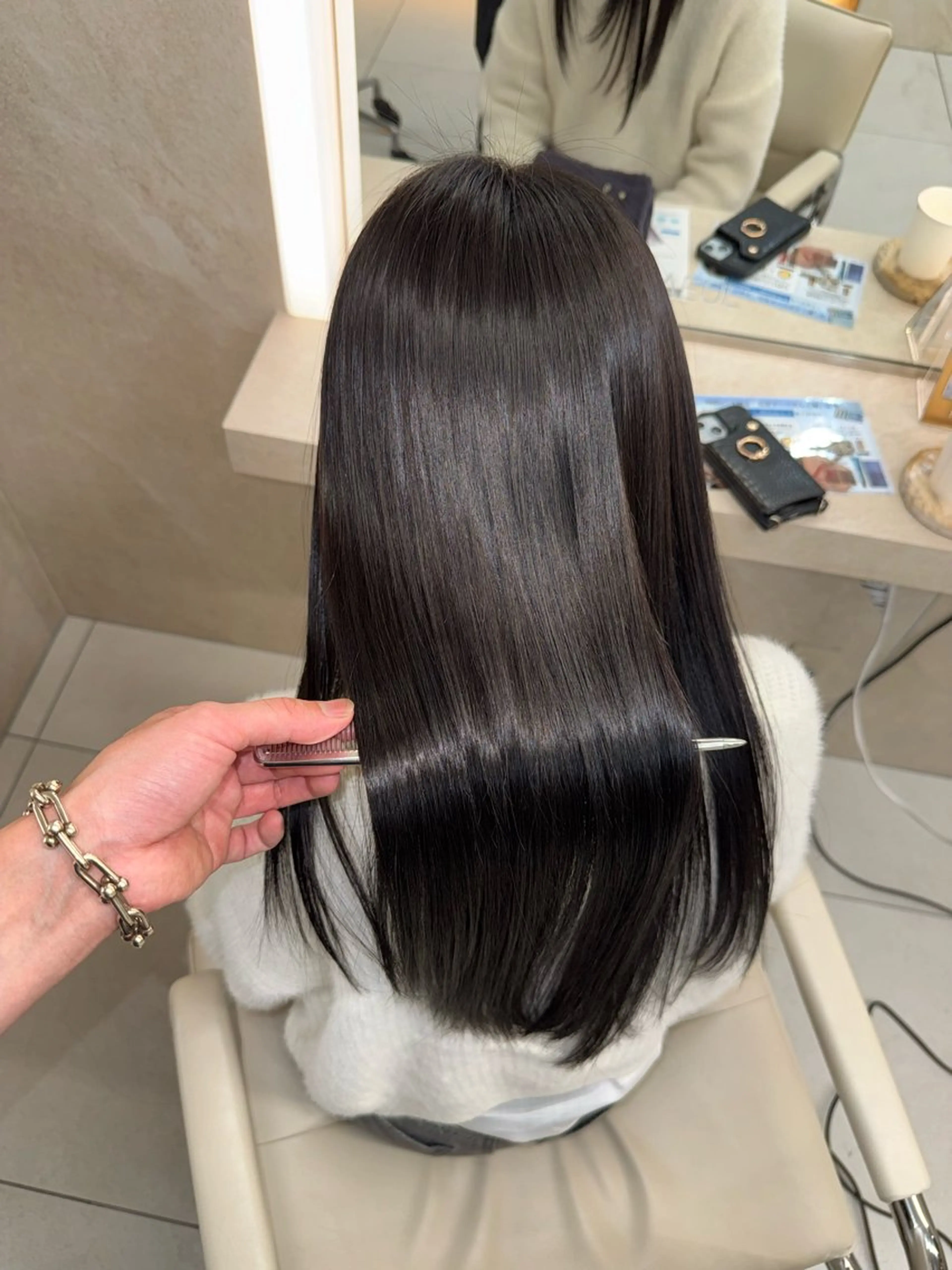 ロング 名古屋/レイヤー 島原　由璃のヘアスタイル