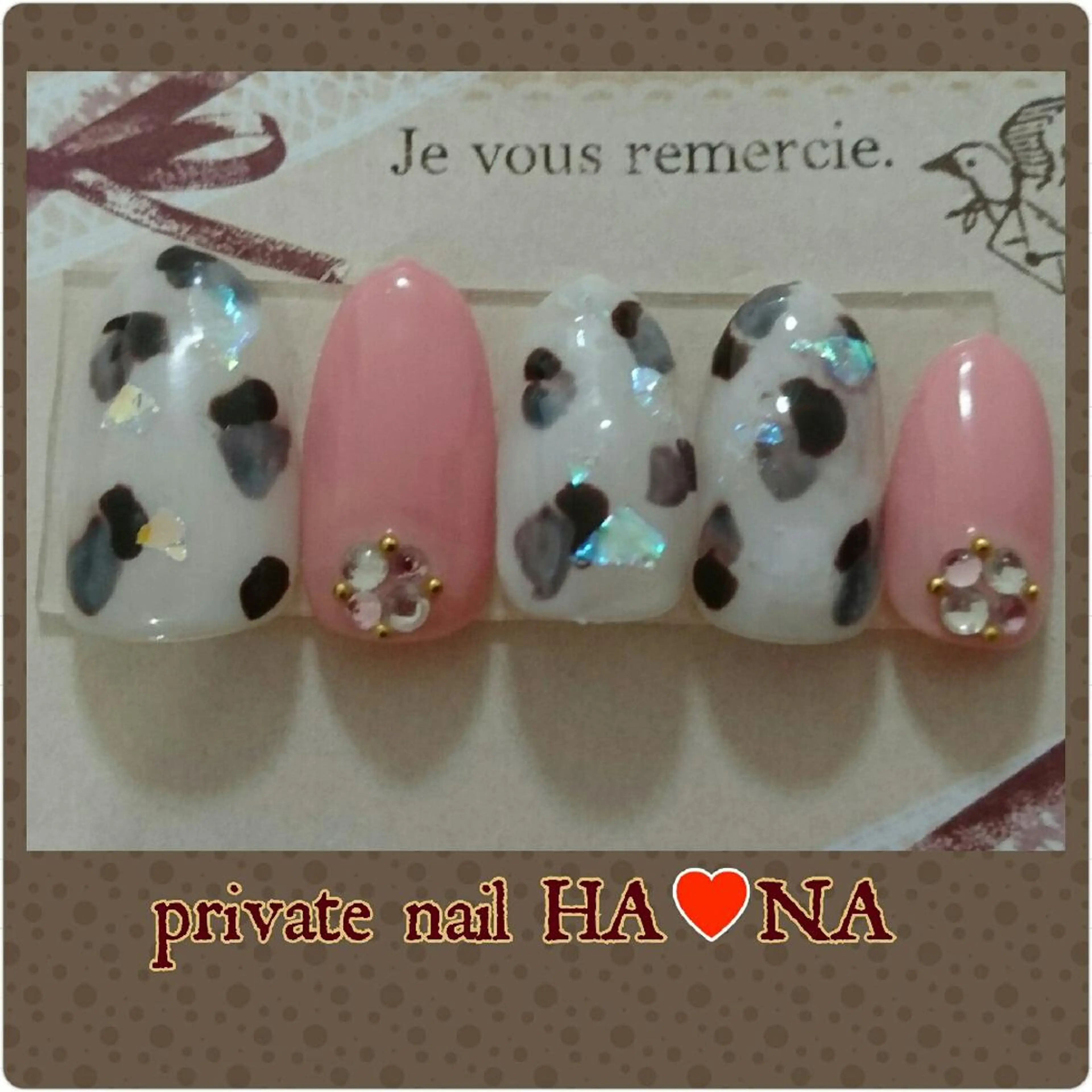 ネイル プライベートサロン HA♥NAのマツエク・マツパデザイン