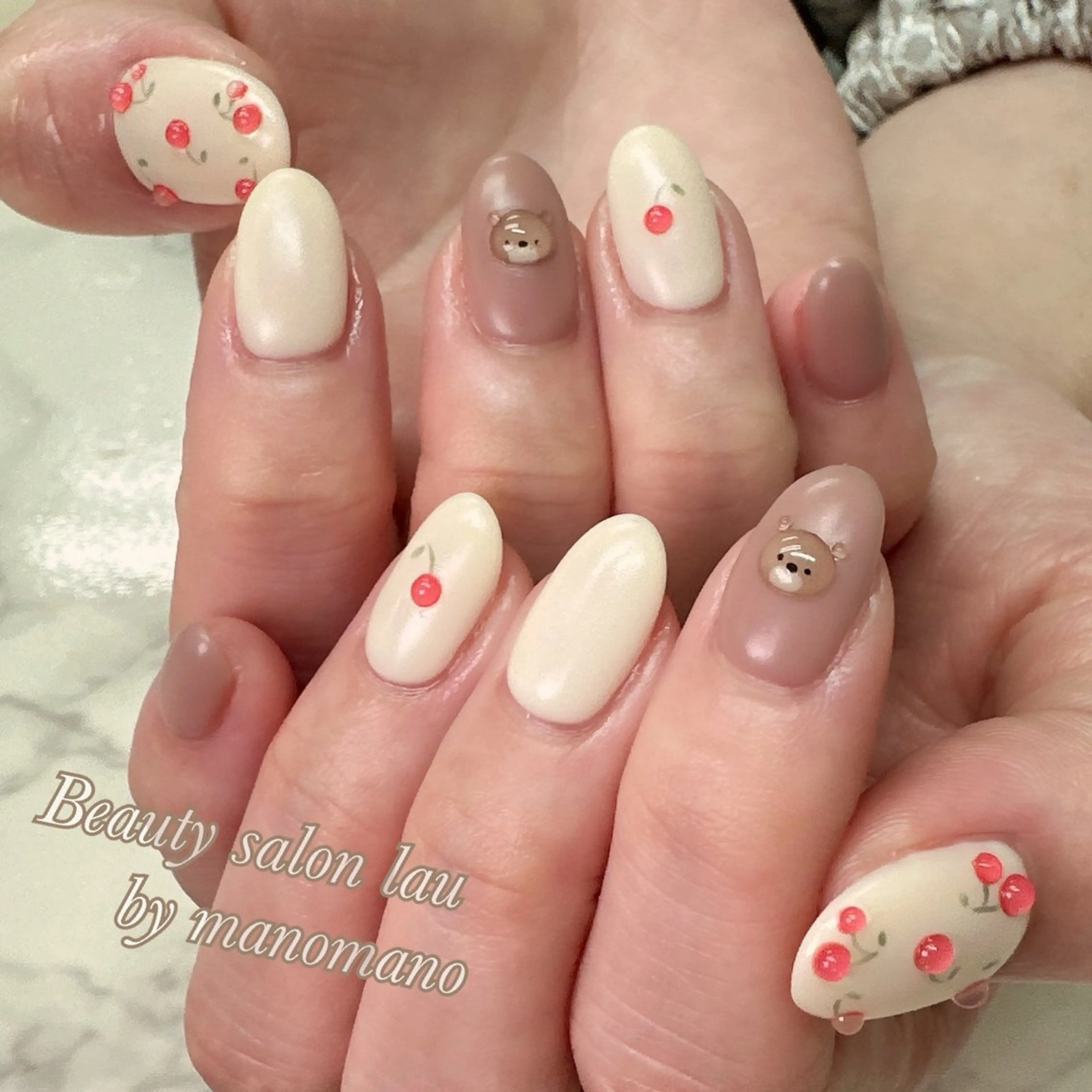 ネイル ハンドネイル ラウバイマノマノ なかざとのネイルデザイン