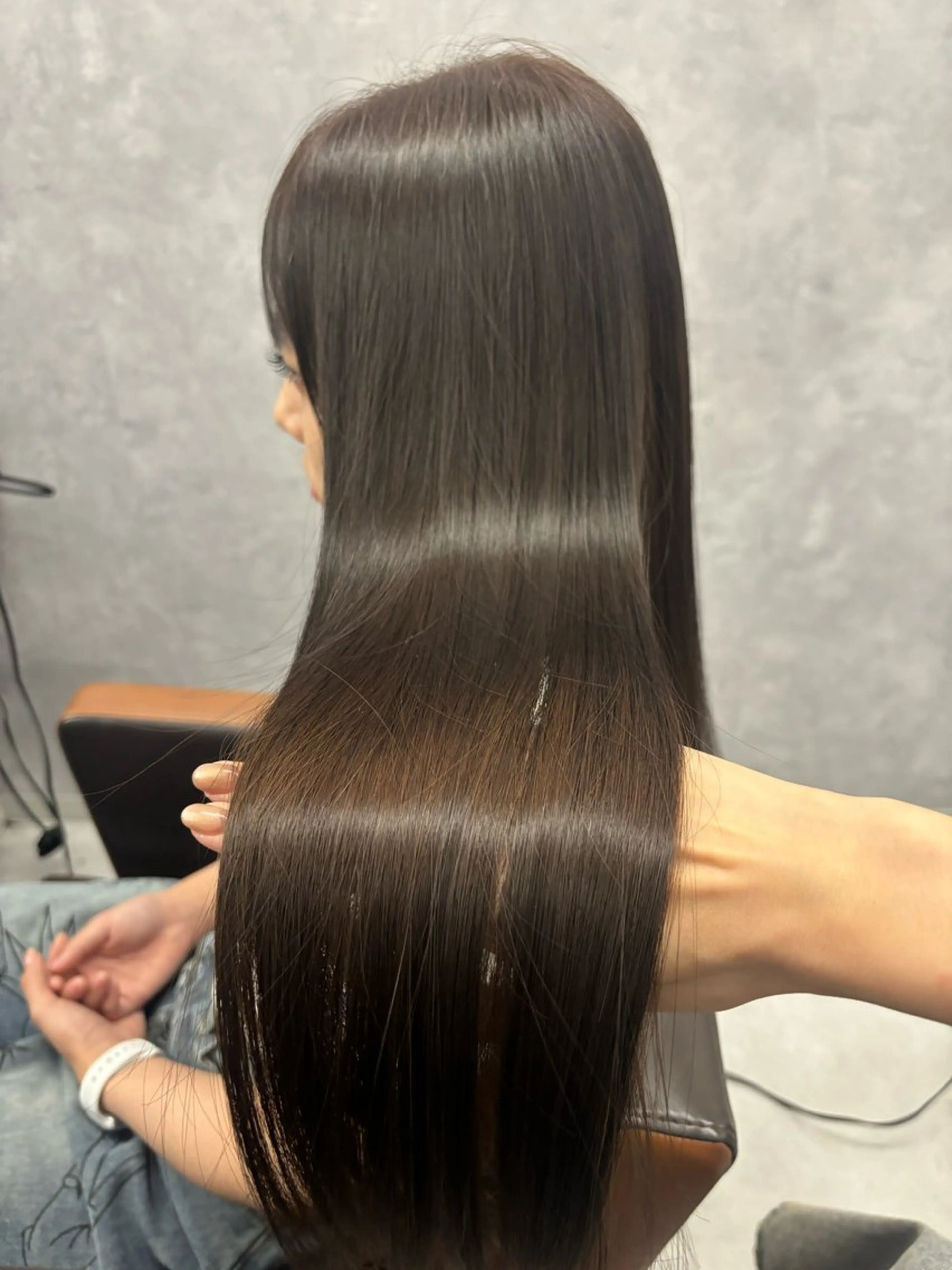 ロング カラー カット ヘアカラー トリートメント NUMBER_ ユイナのヘアスタイル