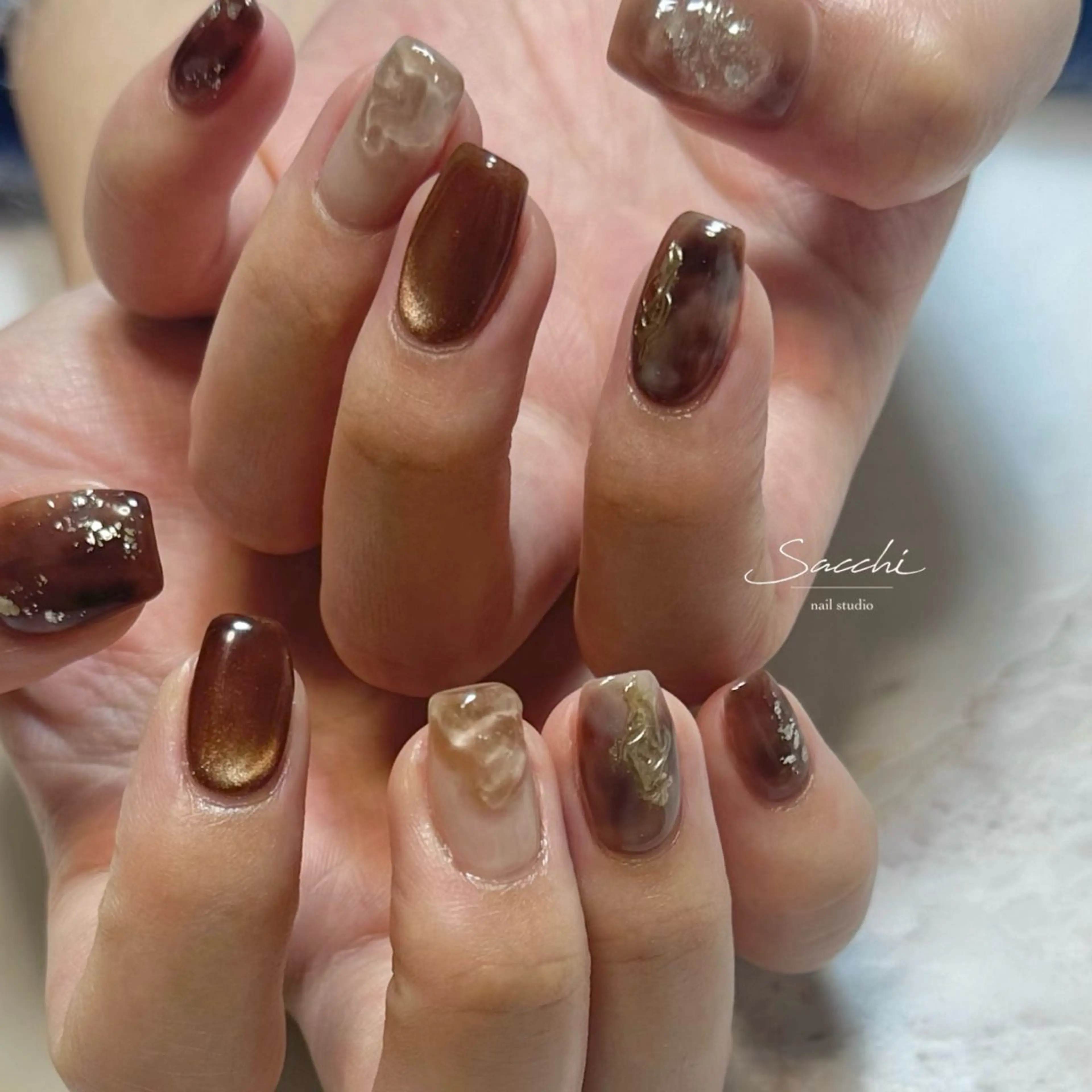 ネイル ブラウン ハンドネイル nailstudio Sacchiのネイルデザイン